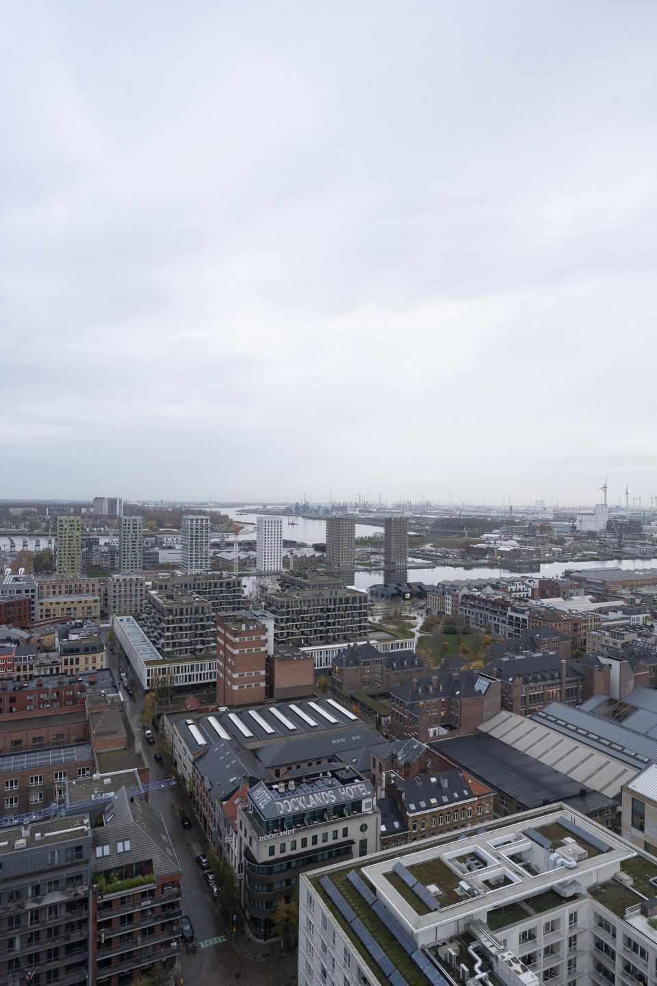 Luxe en energiezuinige penthouse met 3 slaapkamers en terras foto 18