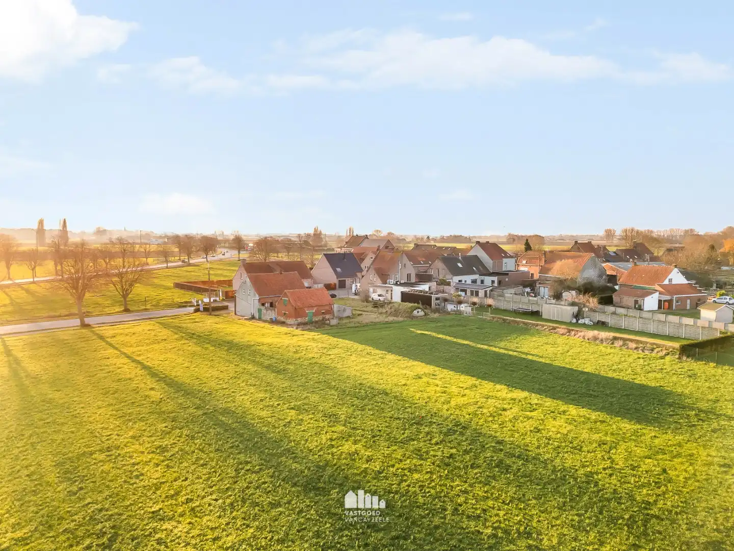 Perceel bouwgrond op rustige ligging in Zuidschote met open zicht over de velden. foto 8