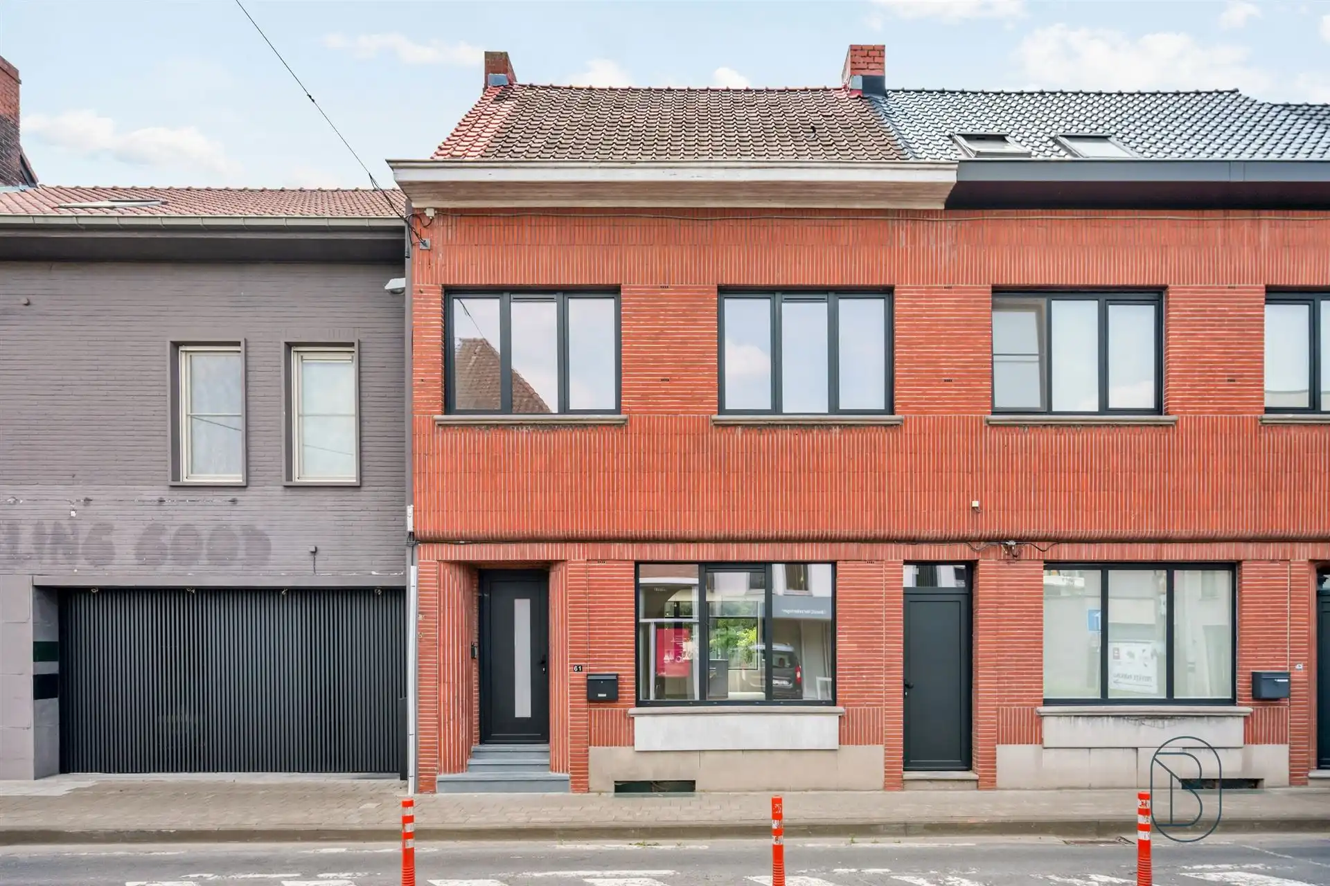 Tof gerenoveerde woning met mooie tuin, pal in het centrum! foto 11