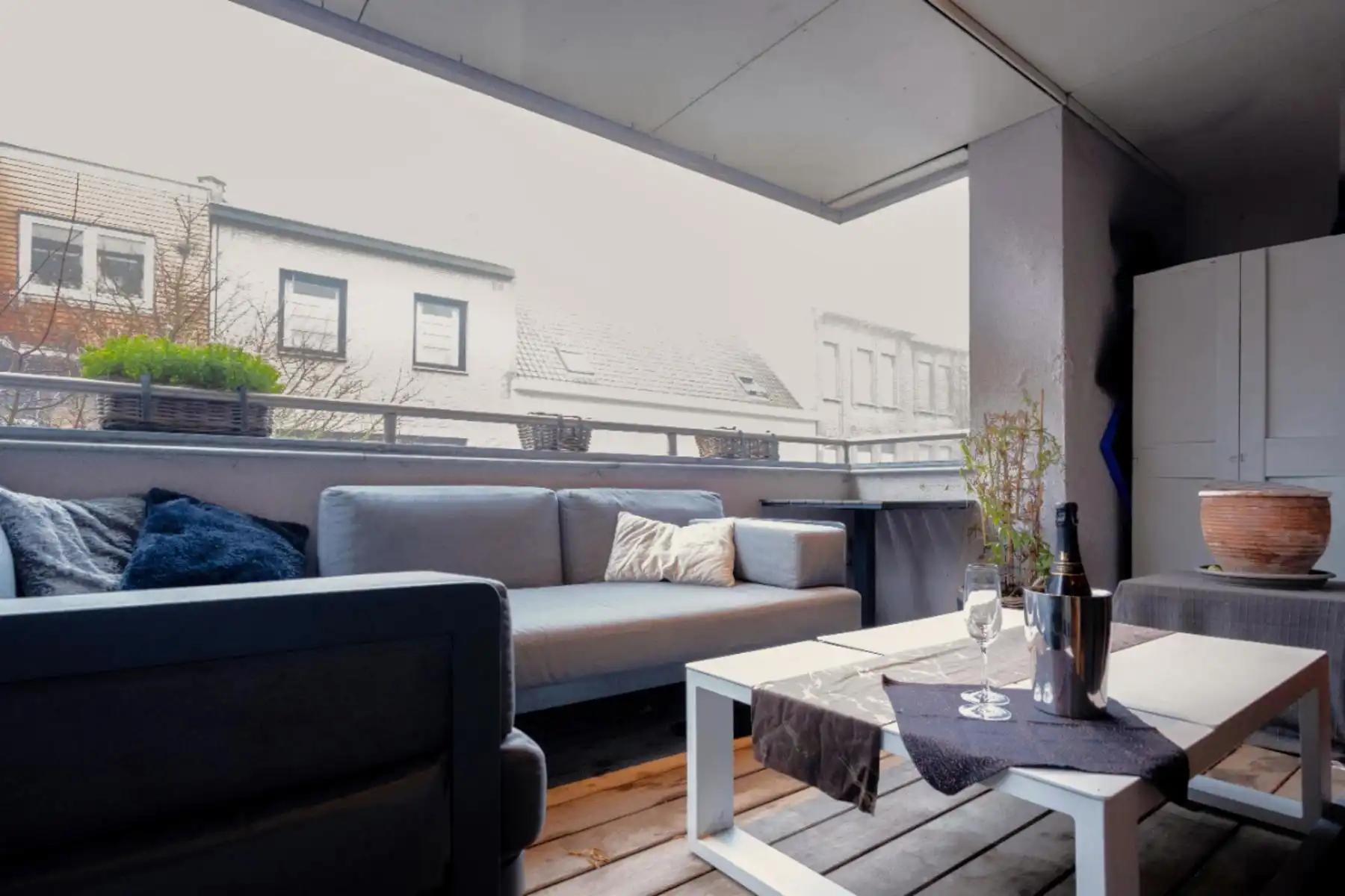 Duplex-appartement met 2 kamers en terrassen in Oostende. foto 6