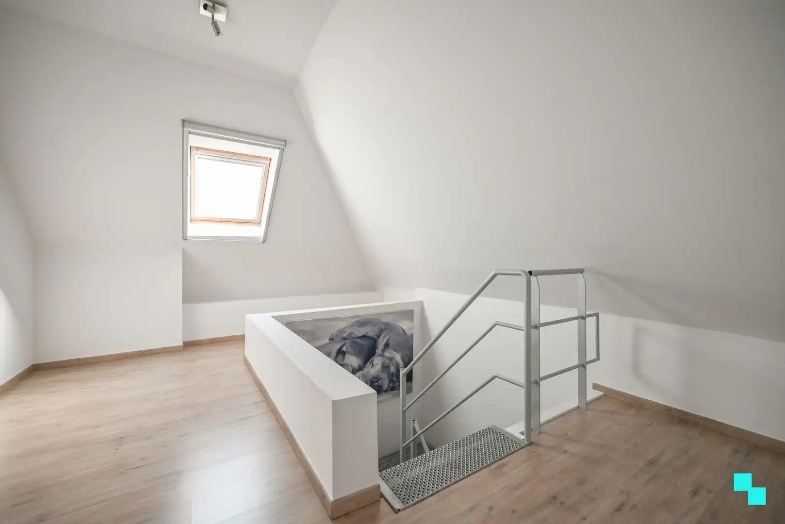 Stijlvol wonen met comfort: 5 slaapkamers, zonnig terras & moderne technieken foto 17