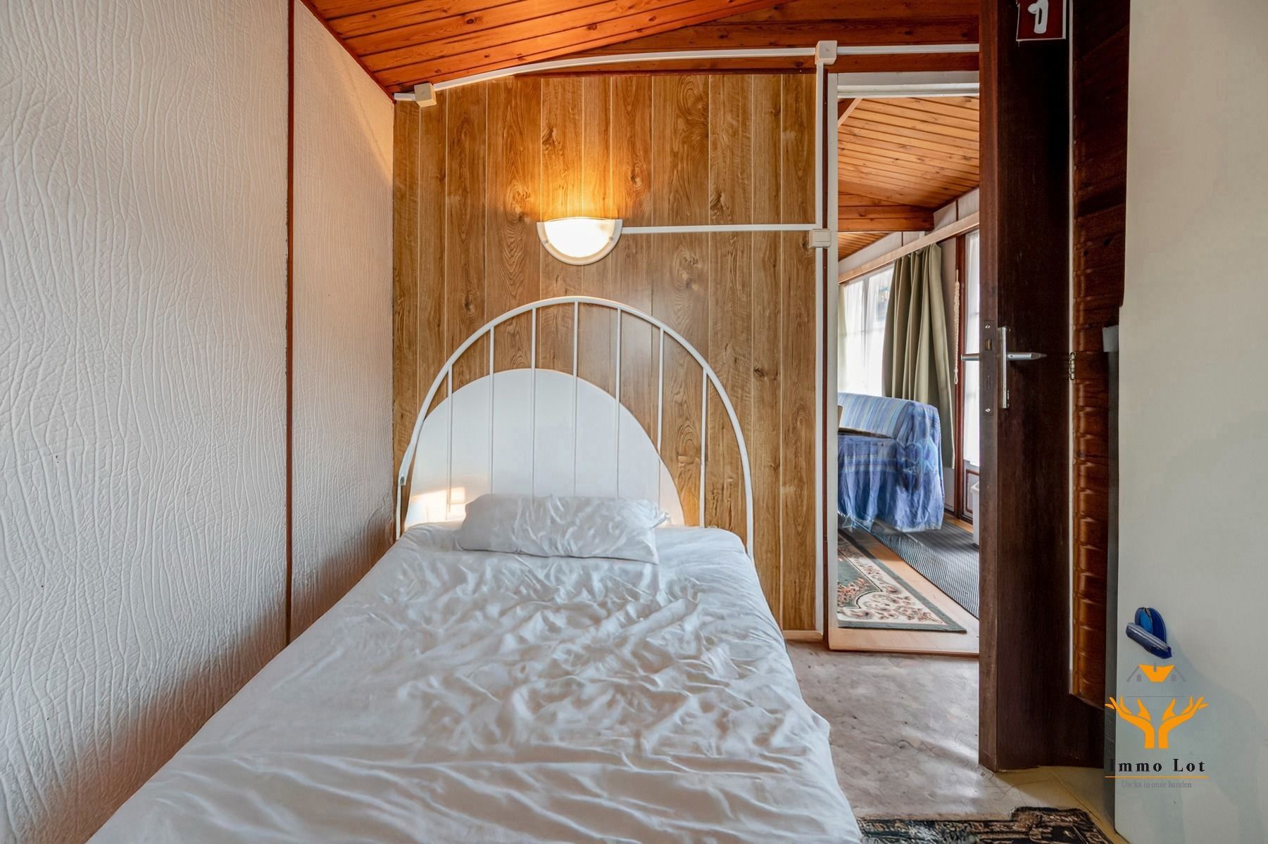 Chalet op wandelafstand van het Donkmeer foto 6