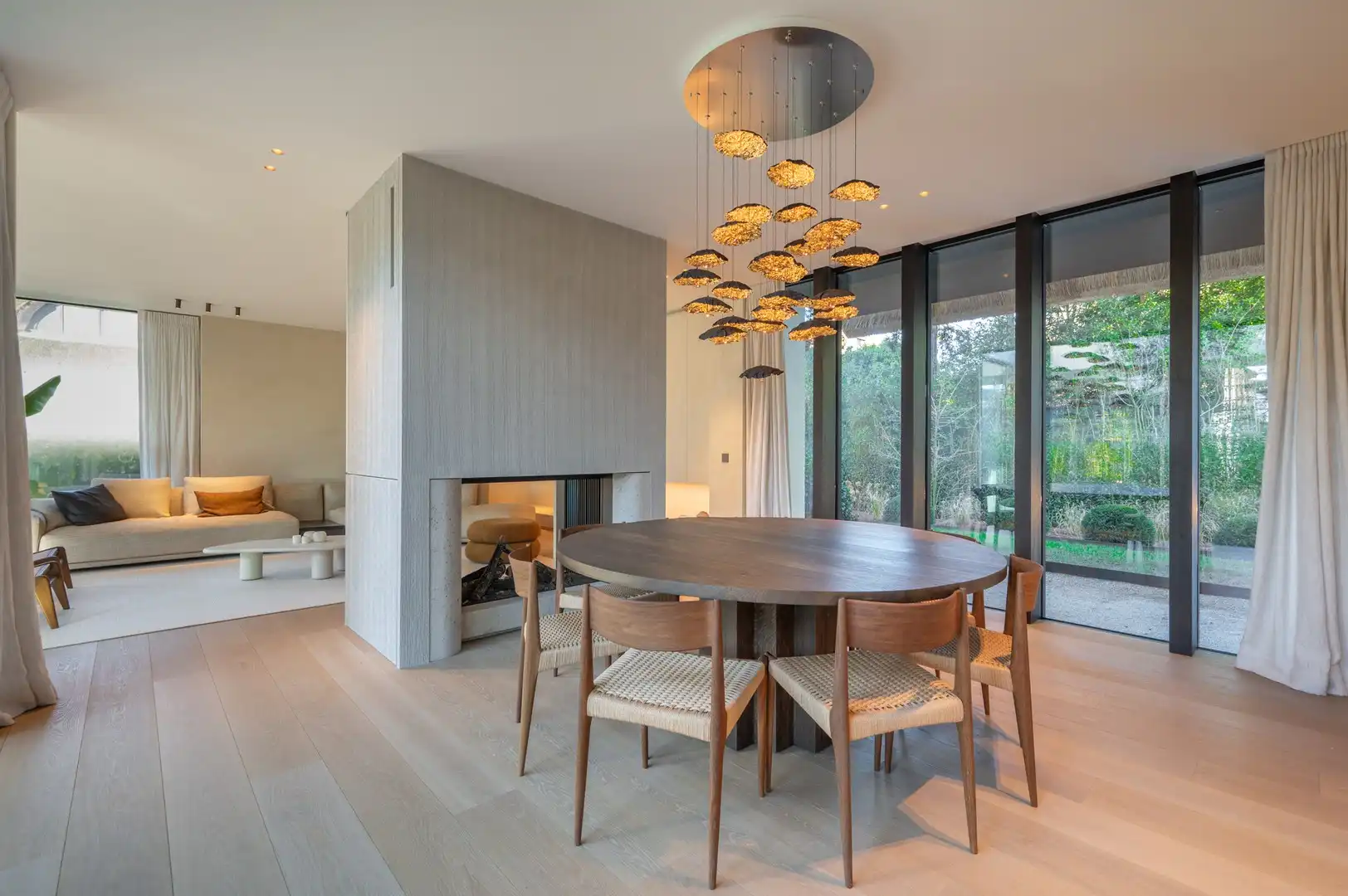 Prachtige nieuwbouwvilla nabij de Royal Zoute Golf. foto 3