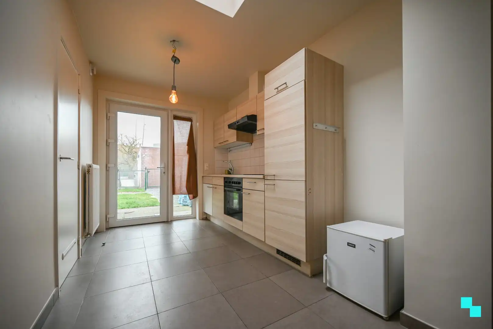 Instapklare woning met twee slaapkamers nabij centrum Izegem foto 14