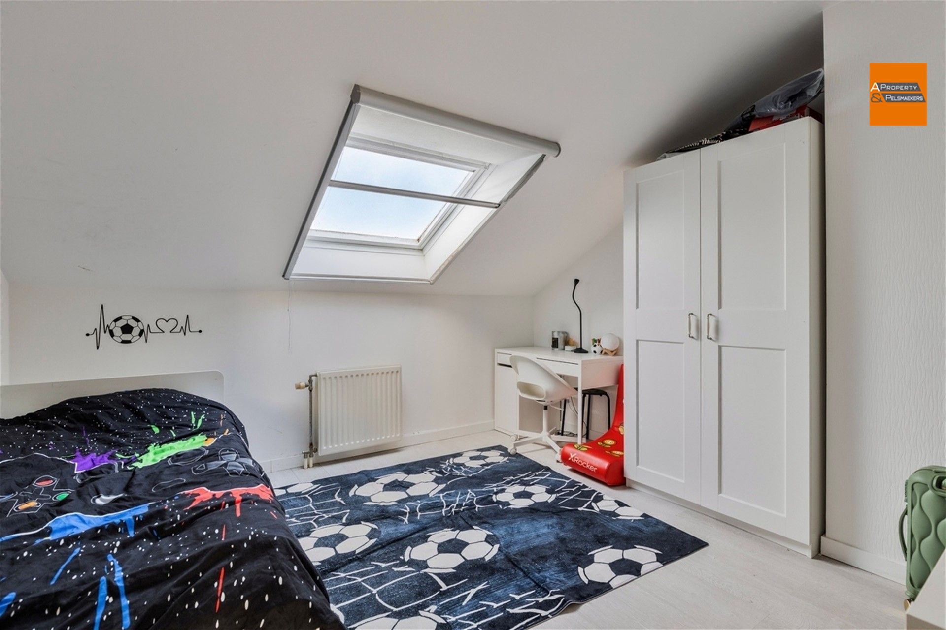 Ruim duplexappartement met 3 slaapkamers foto 16