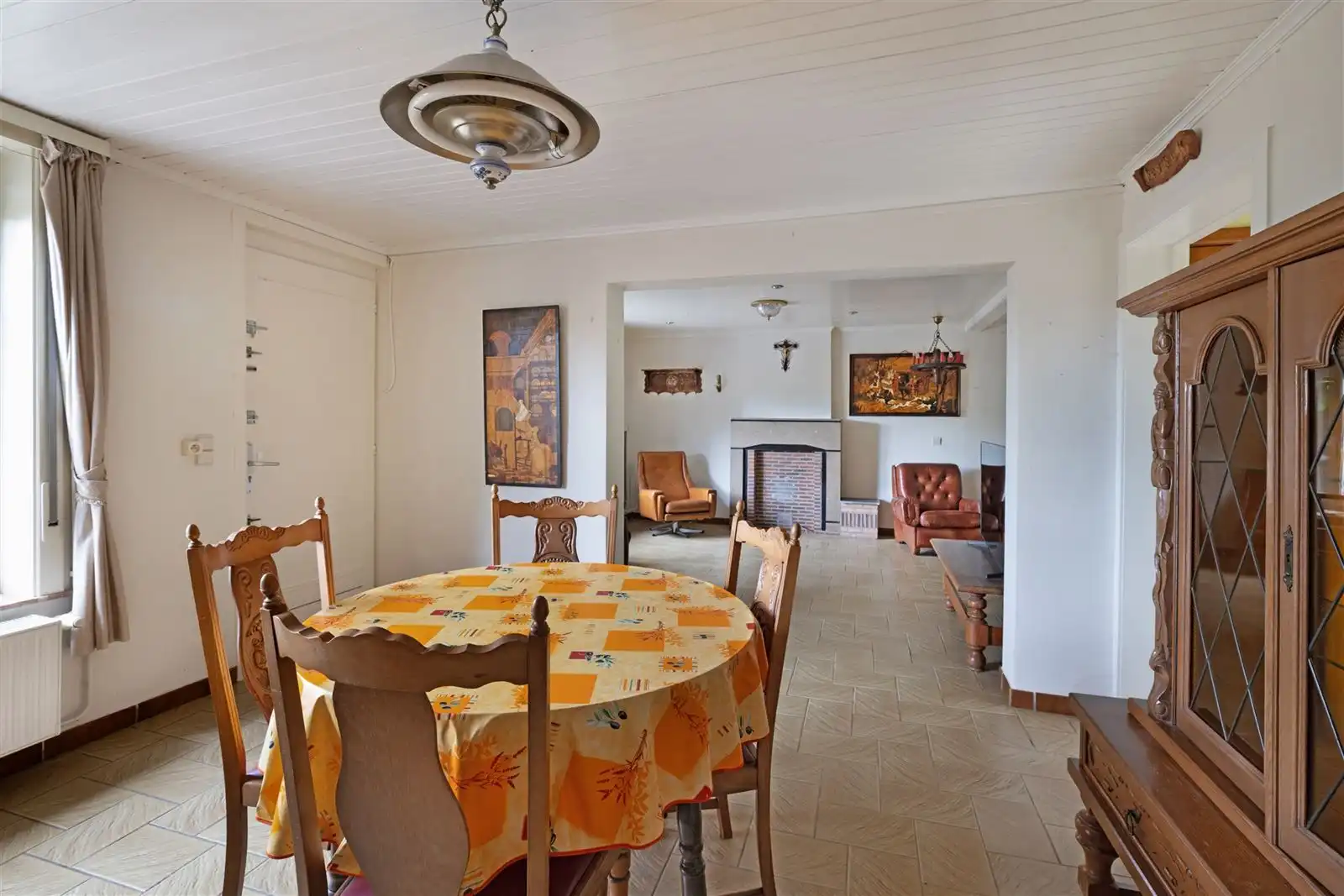 Prachtig gelegen te renoveren  Hoeve woning met stallingen en weides foto 10