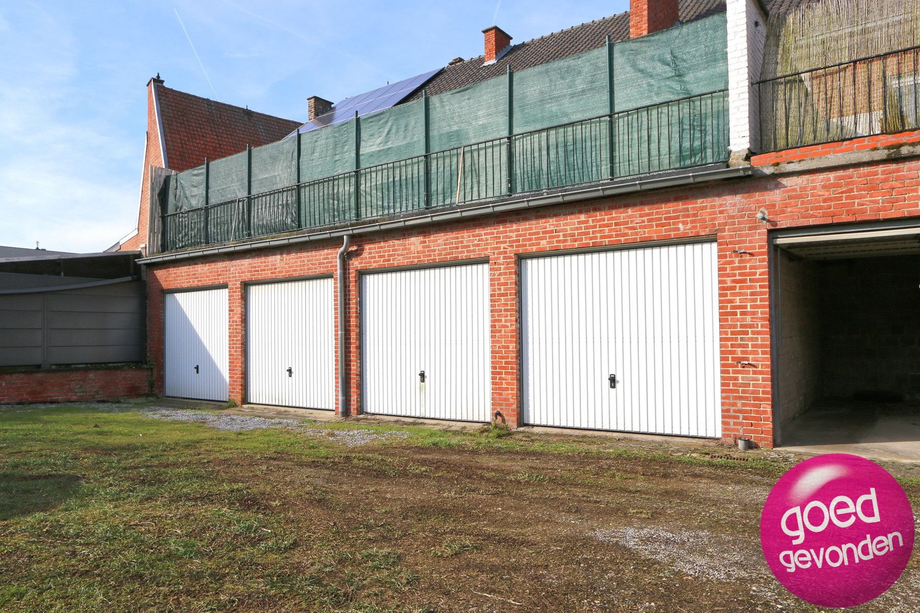 APP 3 SLK - TERRAS - 7 GARAGEBOXEN - CENTRAAL - RUSTIG foto 17