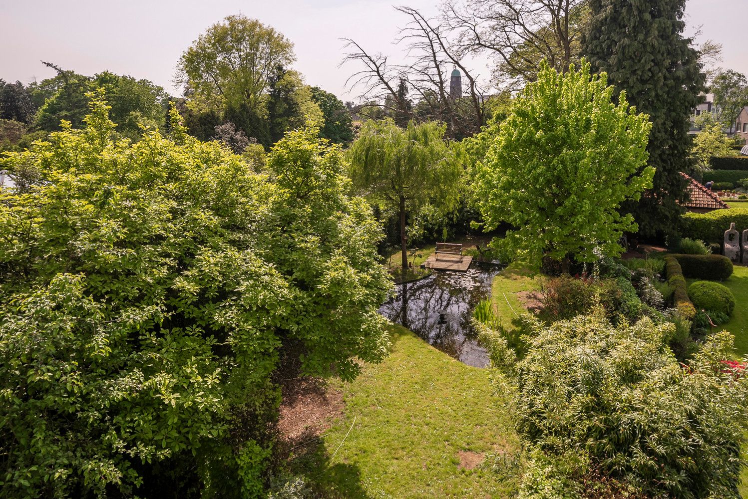 Halfopen-villa met prachtige tuin op absolute toplocatie aan Den Brandt te Wilrijk foto 9