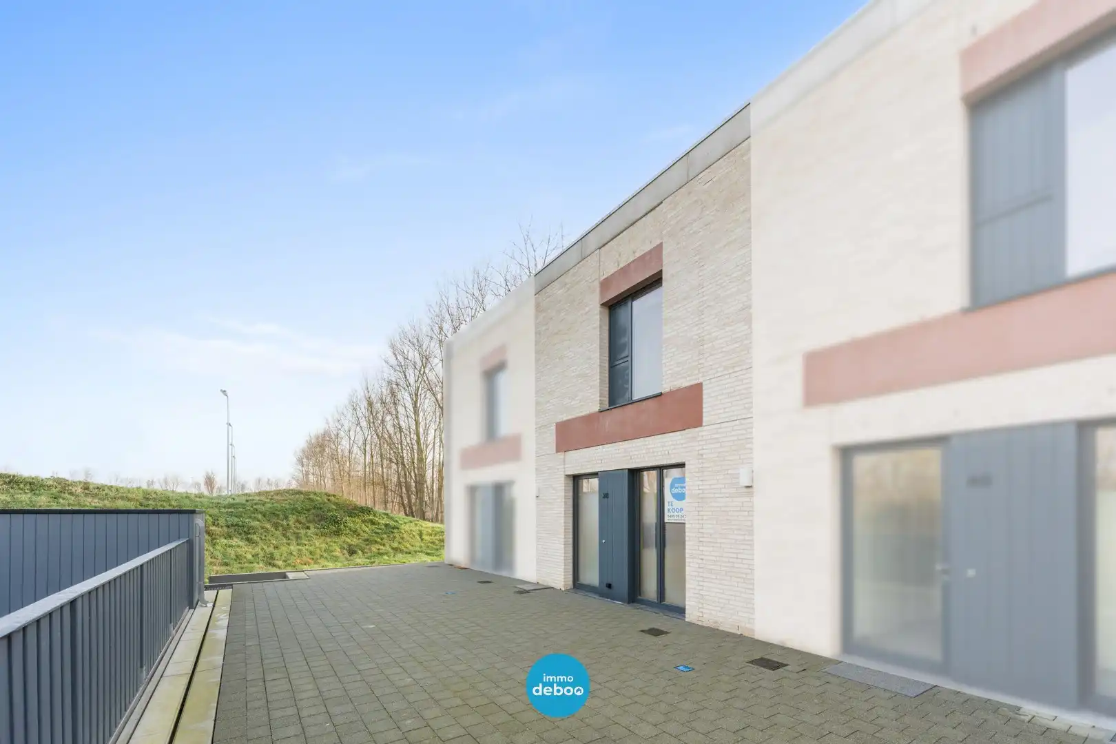 Recente woning met prachtig uitzicht & zuidgerichte tuin foto 20