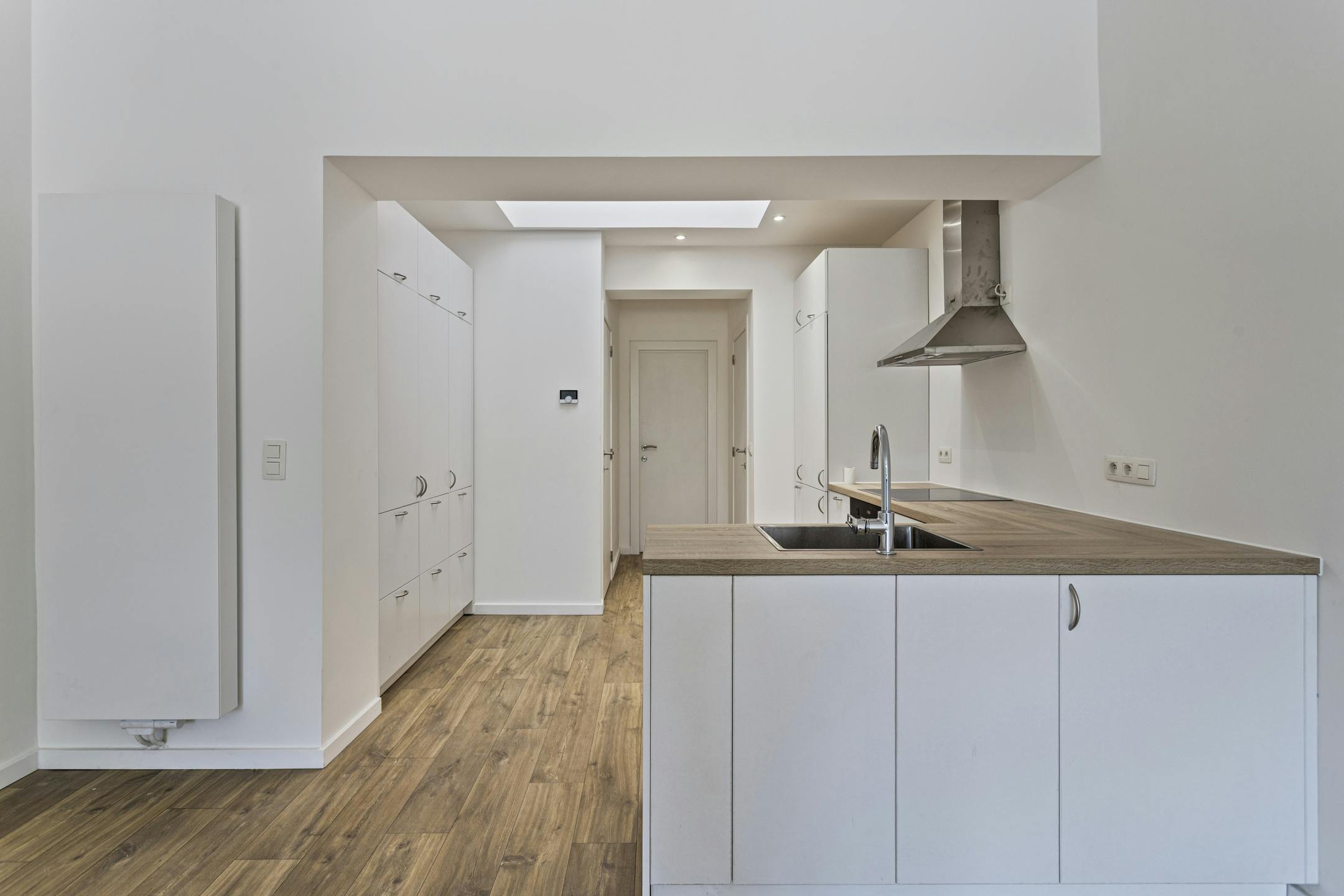 Triplex appartement te koop aan de Waalsekaai te Antwerpen foto 5
