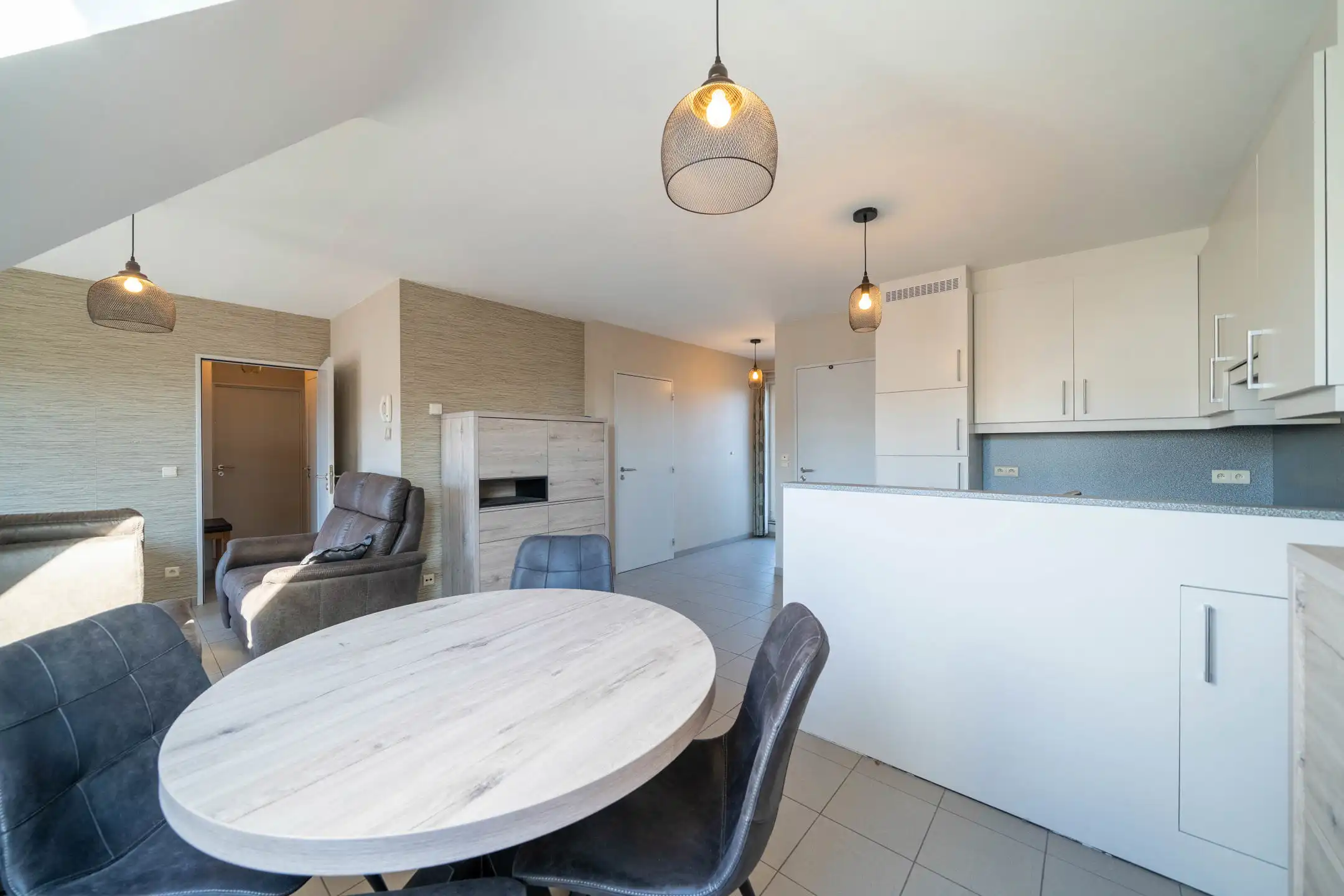 2 slp APP met terras en autostaanplaats foto 5