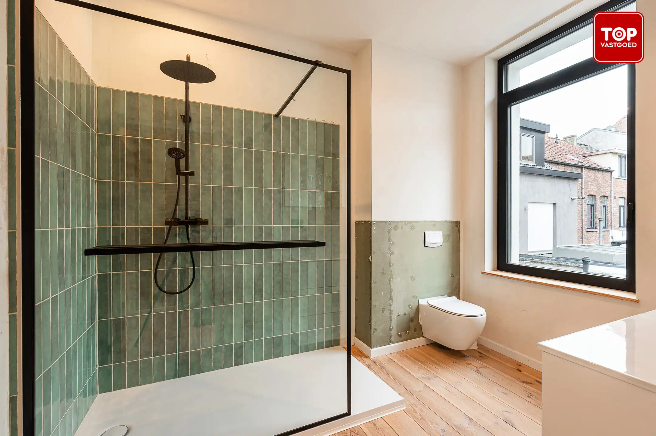 Instapklare, gerenoveerde woning met 3 slaapkamers en terras nabij het centrum van Gent foto 11