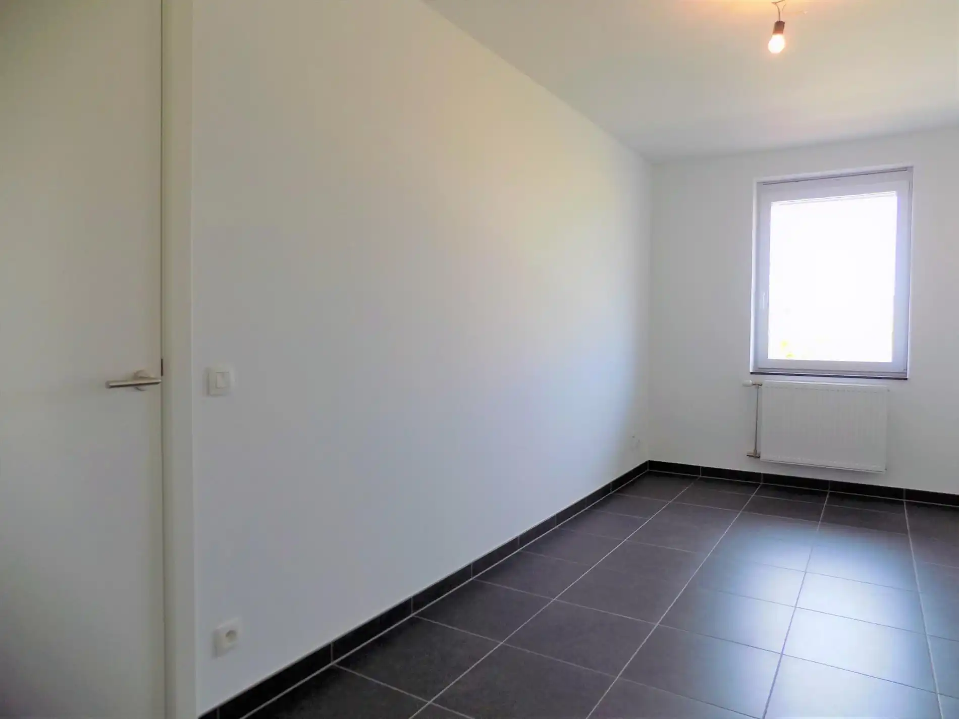 Leuk appartement in het centrum van Harelbeke met parkeerplaats. foto 6