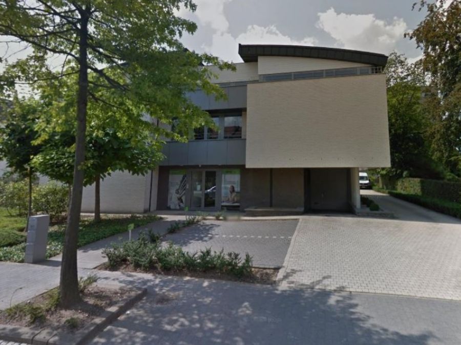 ()=>{if(producerUpdateValueVersion(node),producerAccessed(node),node.value===ERRORED)throw node.error;return node.value} Luikersteenweg 167 - 3500 Hasselt