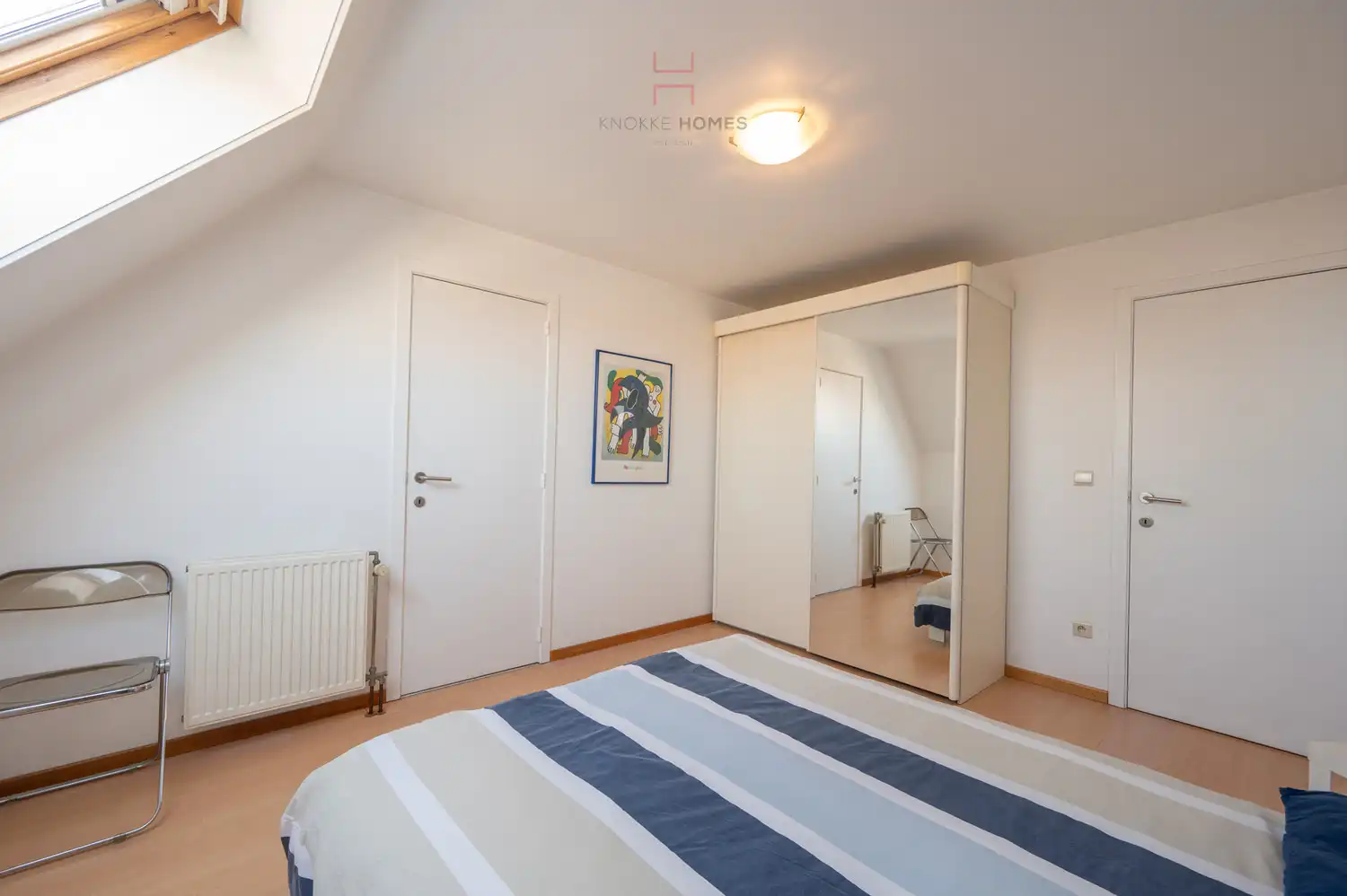 Licht en ruim duplexappartement met zonovergoten terras in Heist foto 21