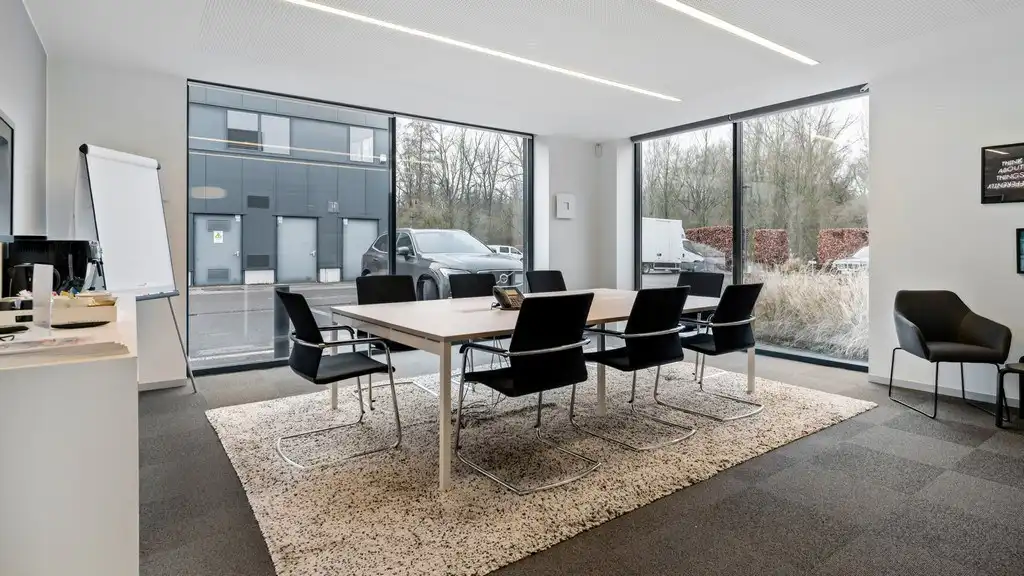 Moderne kantoren te huur nabij E19 in Kontich foto 5