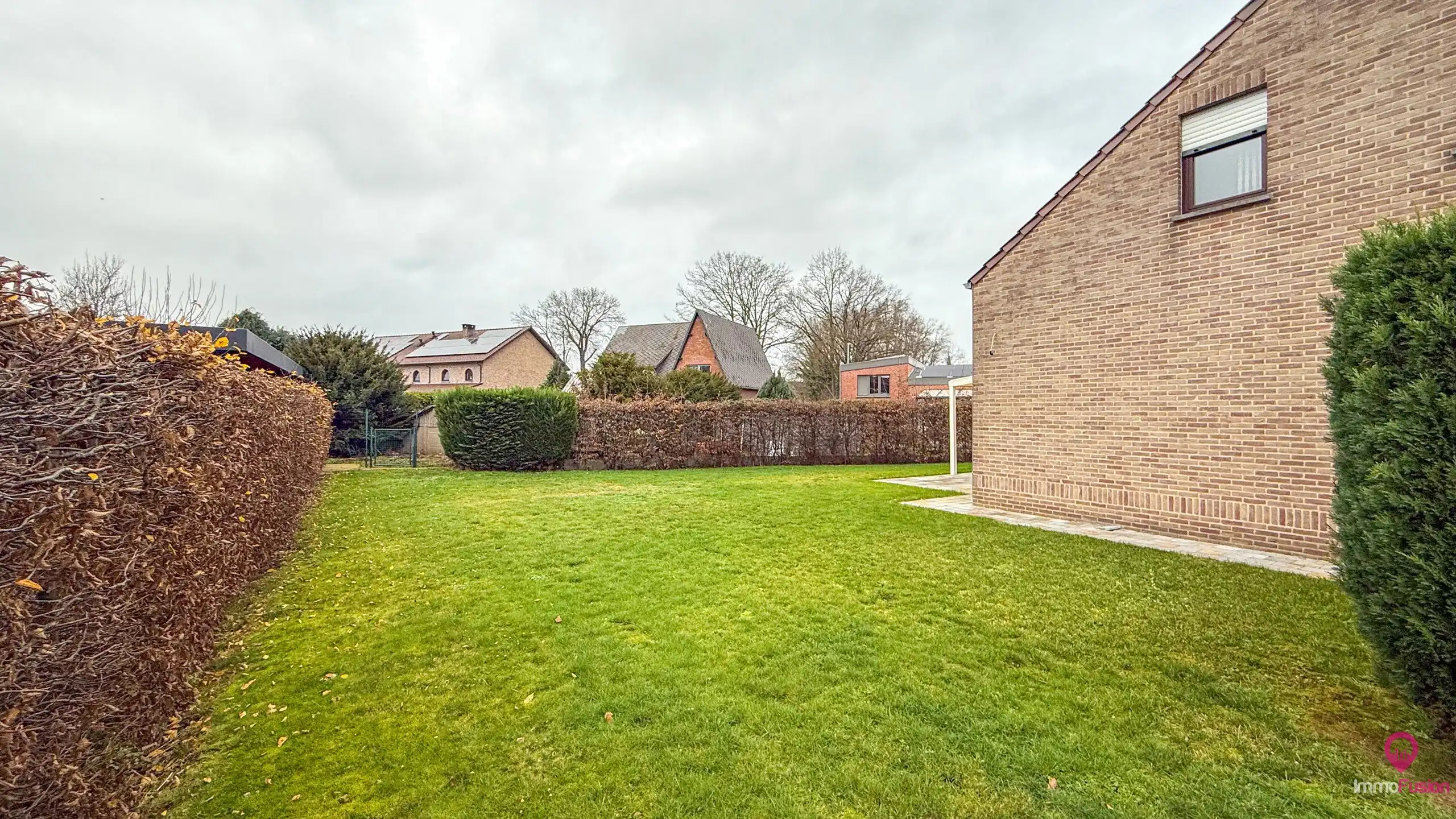 Instapklare woning met 4 slpks, inpandige garage + kelder!  foto 54