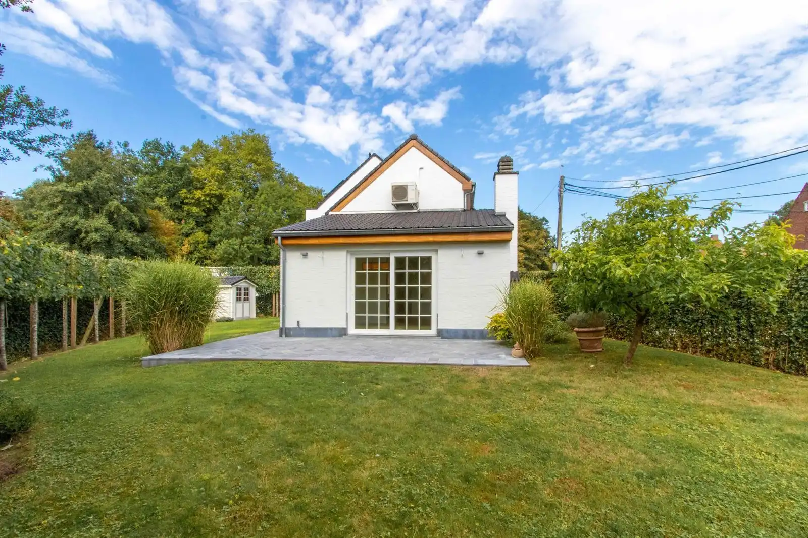 volledig gerenoveerde Woning foto 17