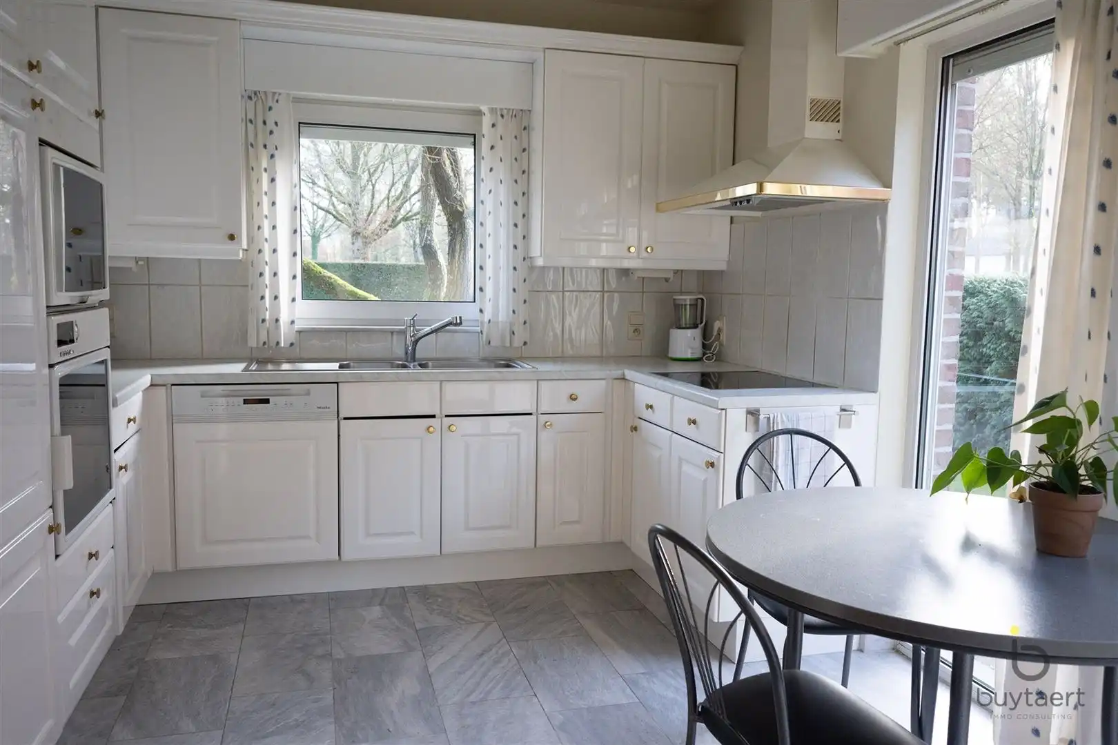 Verzorgde HOB nabij dorp Halle-Zoersel! foto 12