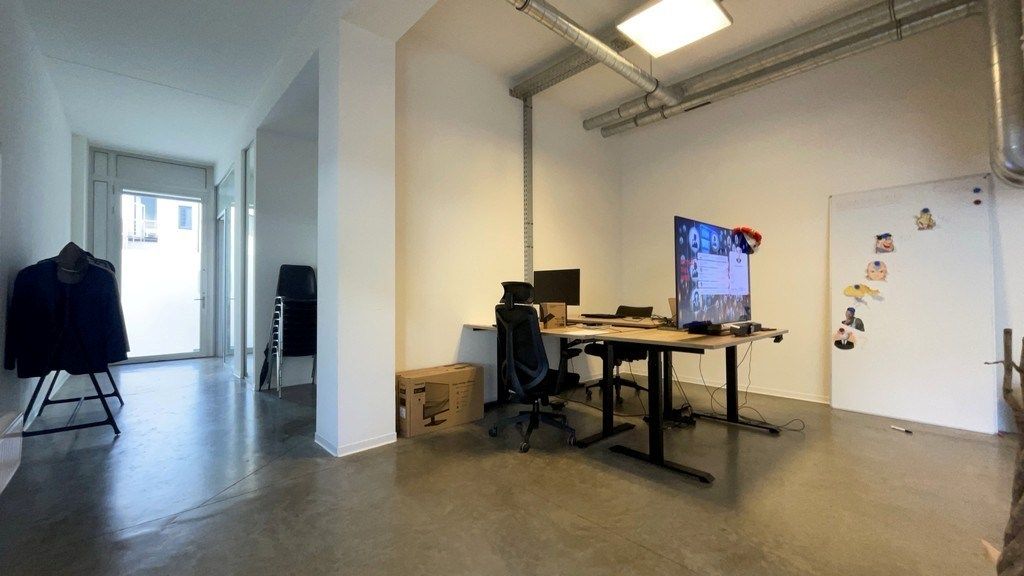 Gelijkvloers kantoor te huur aan het Zuid in Antwerpen foto 14