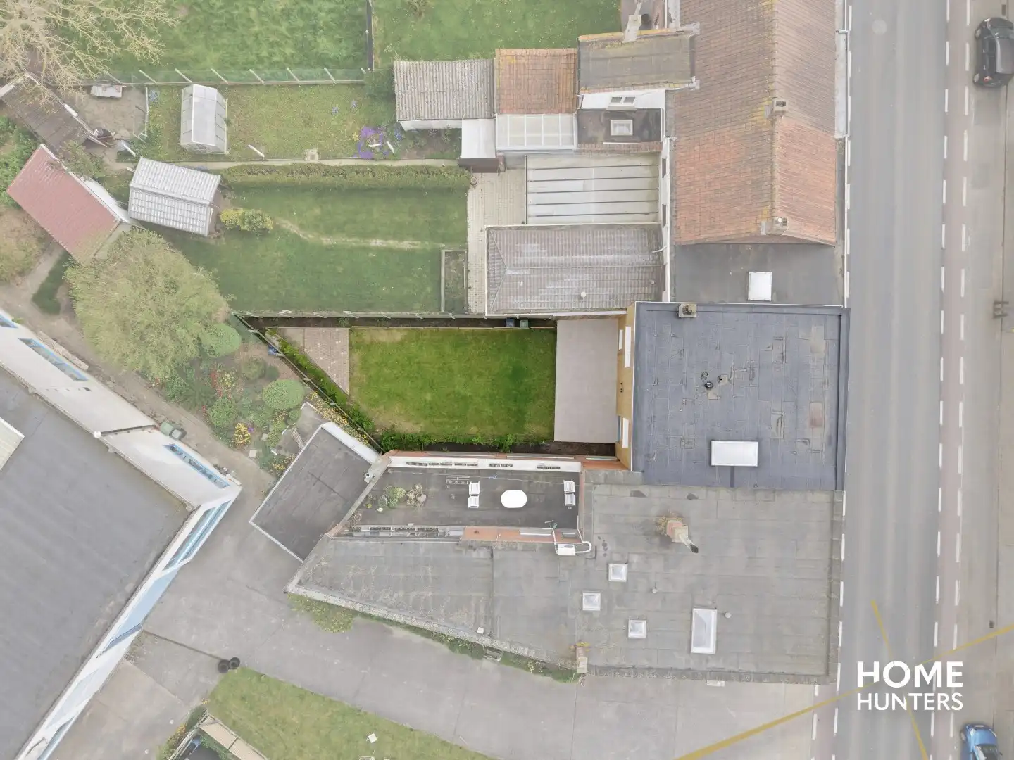 Prachtig gerenoveerde woning te Brielen met 2 slaapkamers, 2 badkamers en een garage foto 38