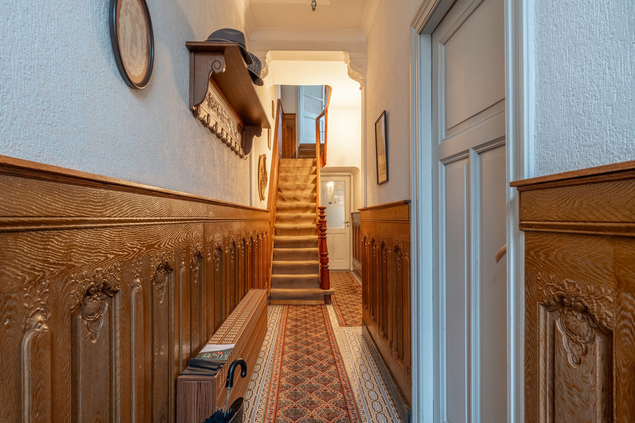 Te renoveren woning met 4-5 slpk's en tuin te Turnhout. foto 15