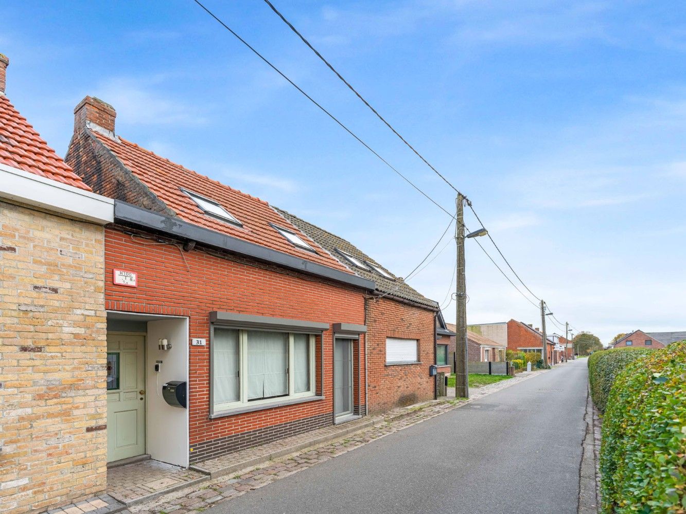 Instapklare woning met 2 slpk., garage en tuin foto 30