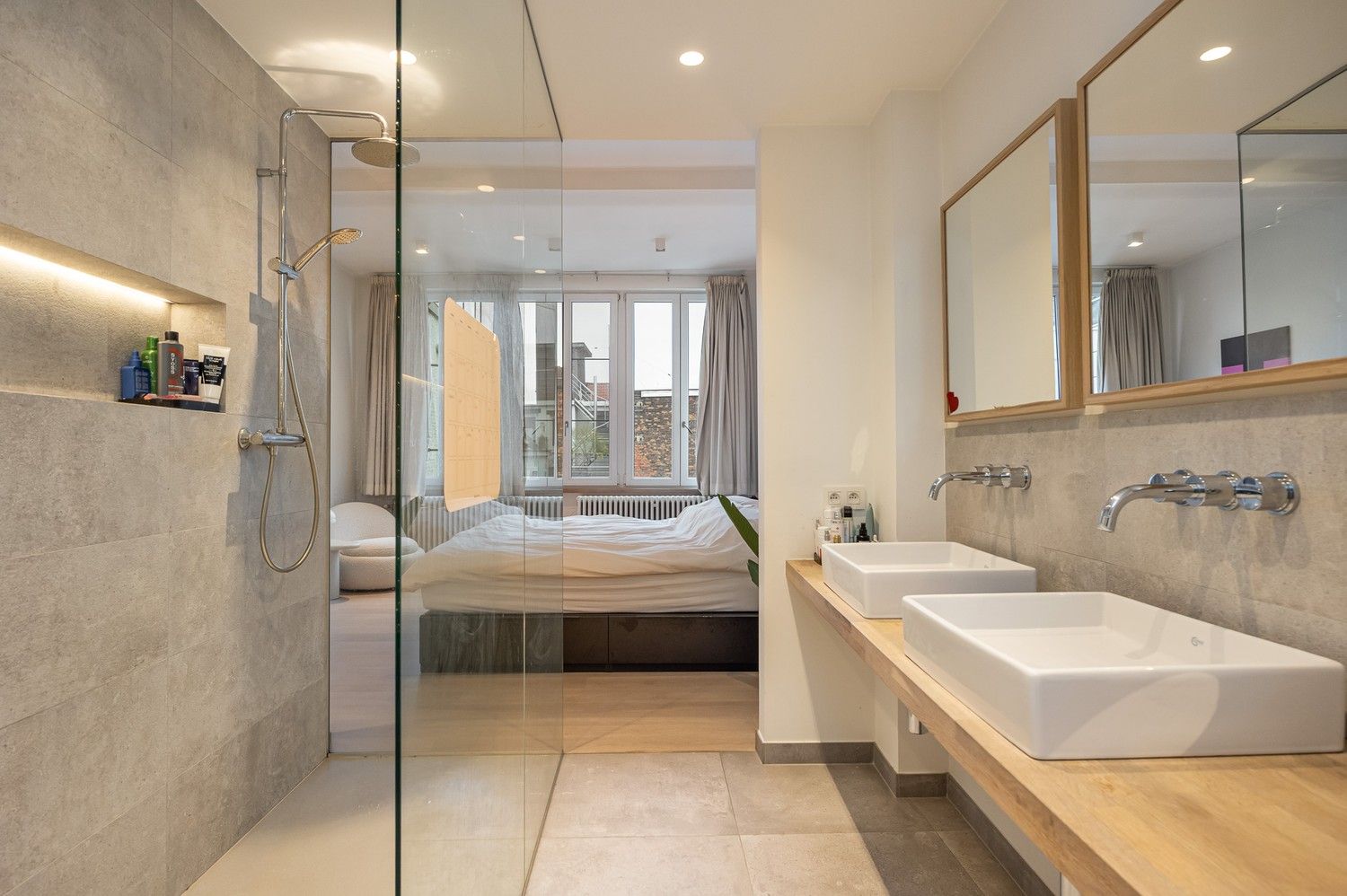 Stijlvol appartement op absolute topligging in historisch Antwerpen foto 29