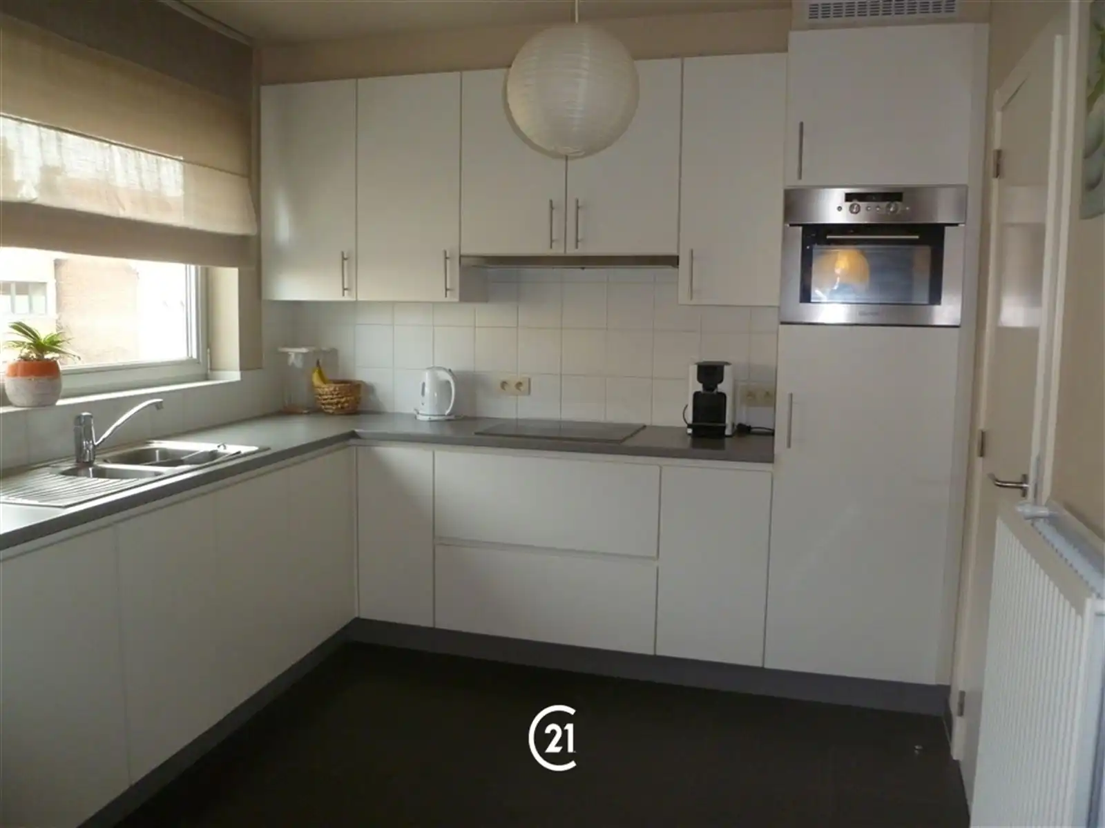 Aangenaam appartement + garage in centrum foto 4