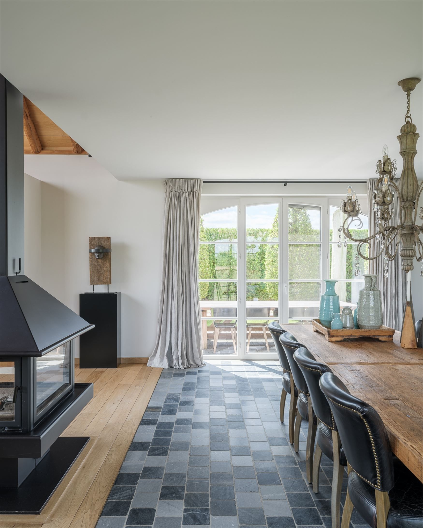 Karaktervolle hoeve met stijl en privacy foto 12
