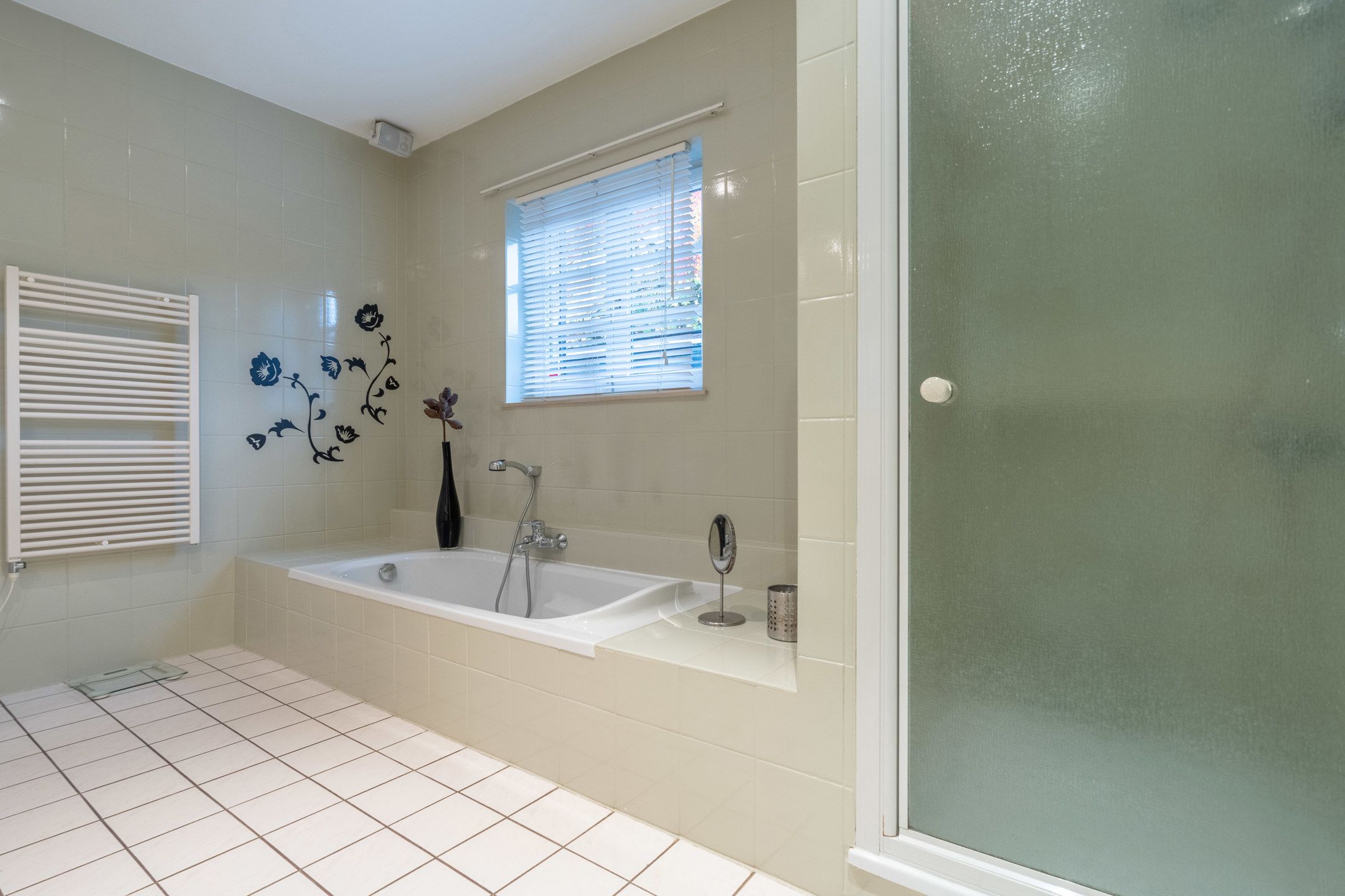 Prachtige villa met  residentiële ligging op 1.754 m² foto 21