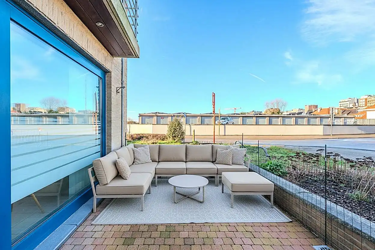 Instapklaar éénslaapkamer appartement met aangenaam terras! foto 3