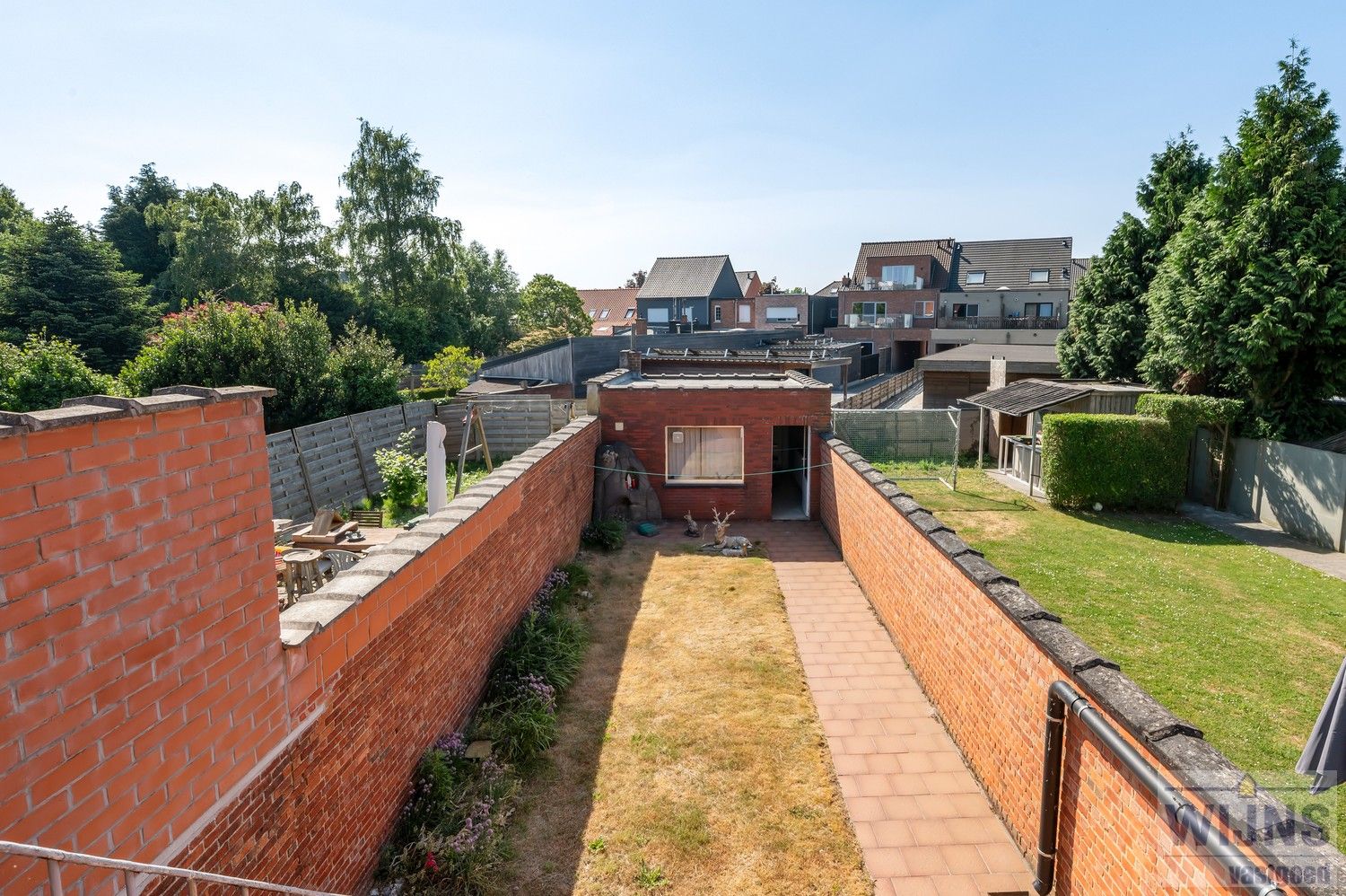 Te renoveren woning met 3 slaapkamers en tuin foto 12
