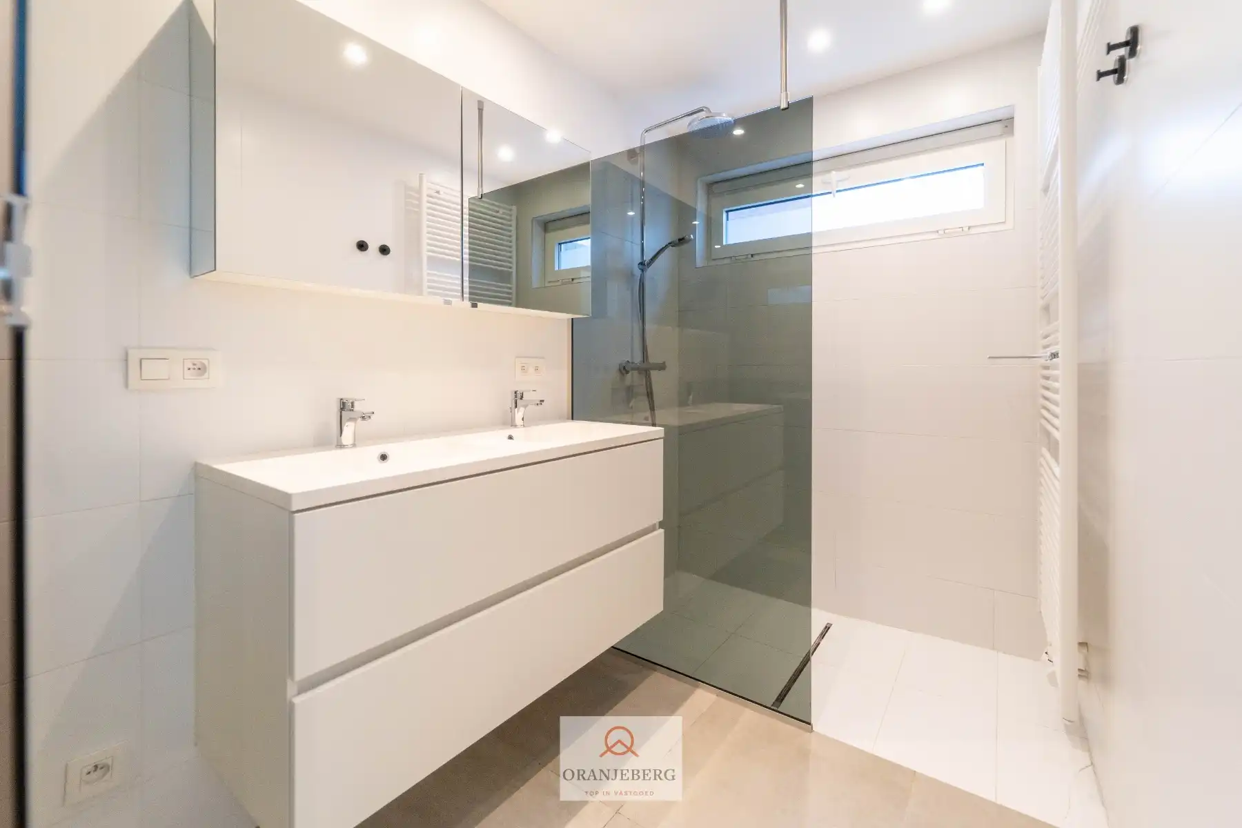 Charmant duplexappartement met terras nabij Sint-Annaplein foto 9