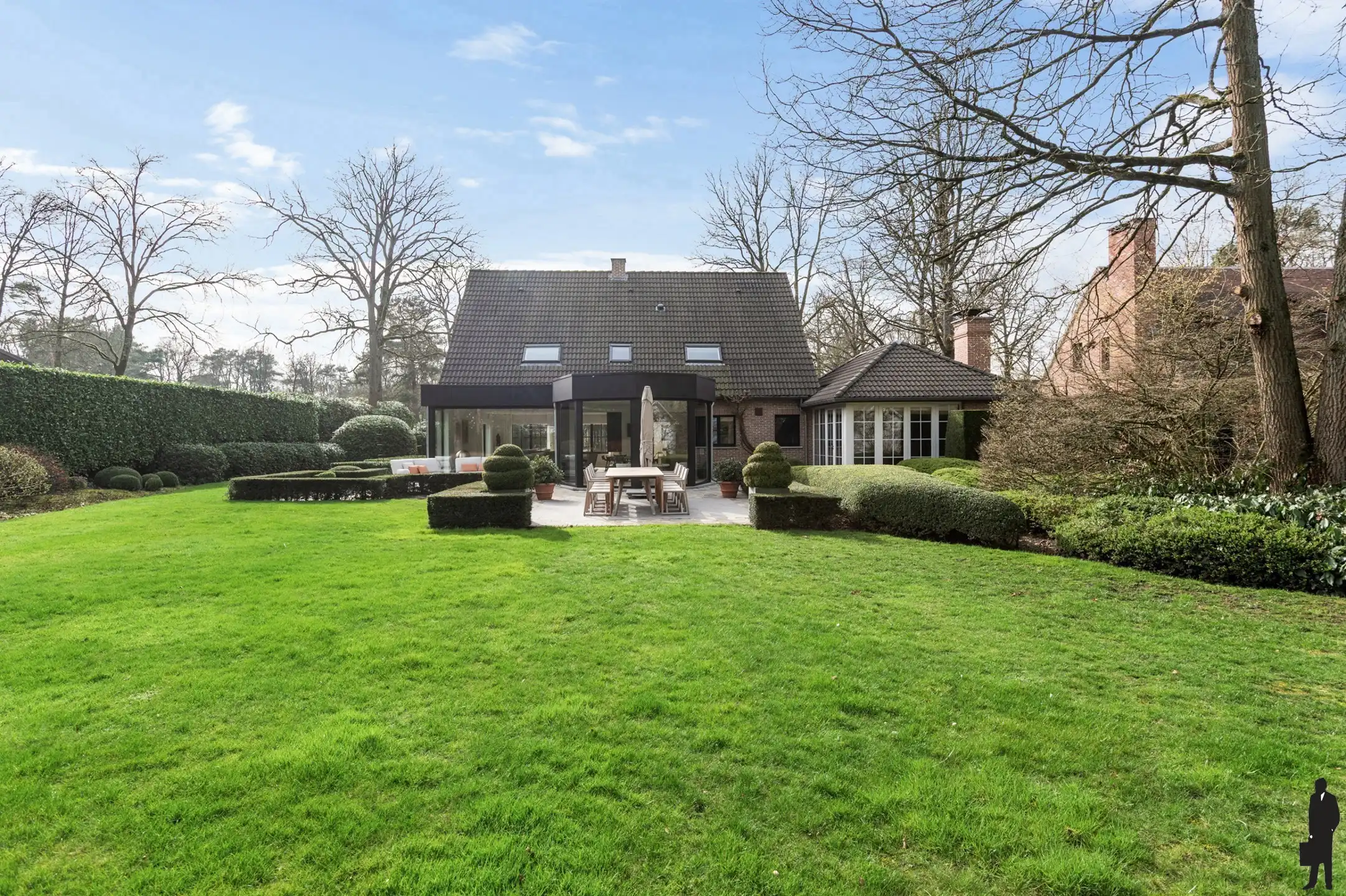 Instapklare villa, (2.300 m²), rustig gelegen! foto 24