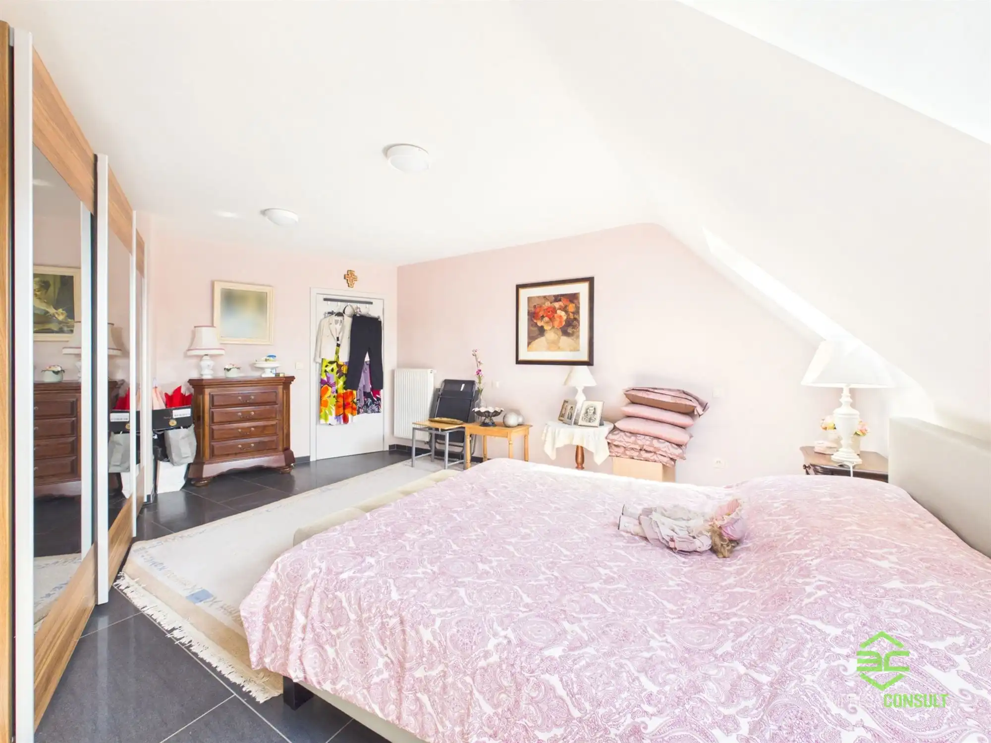 Ruim penthouse in het centrum met 2slpk en autostaanplaats! foto 13