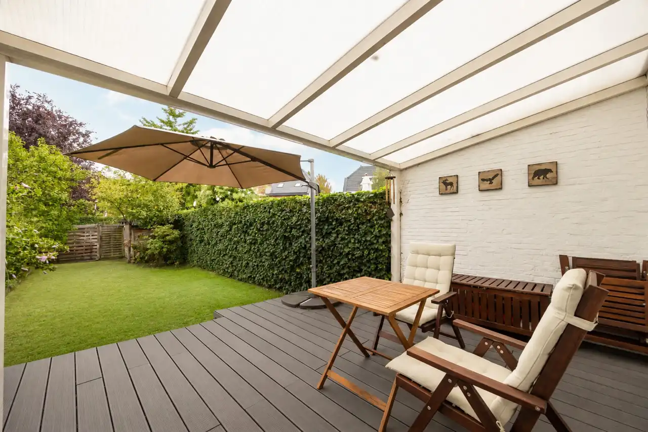 INSTAPKLARE GEZINSWONING MET 4 SLAAPKAMERS EN HEERLIJKE TUIN OP TOPLOCATIE OP DE GRENS EDEGEM/WILRIJK foto 13