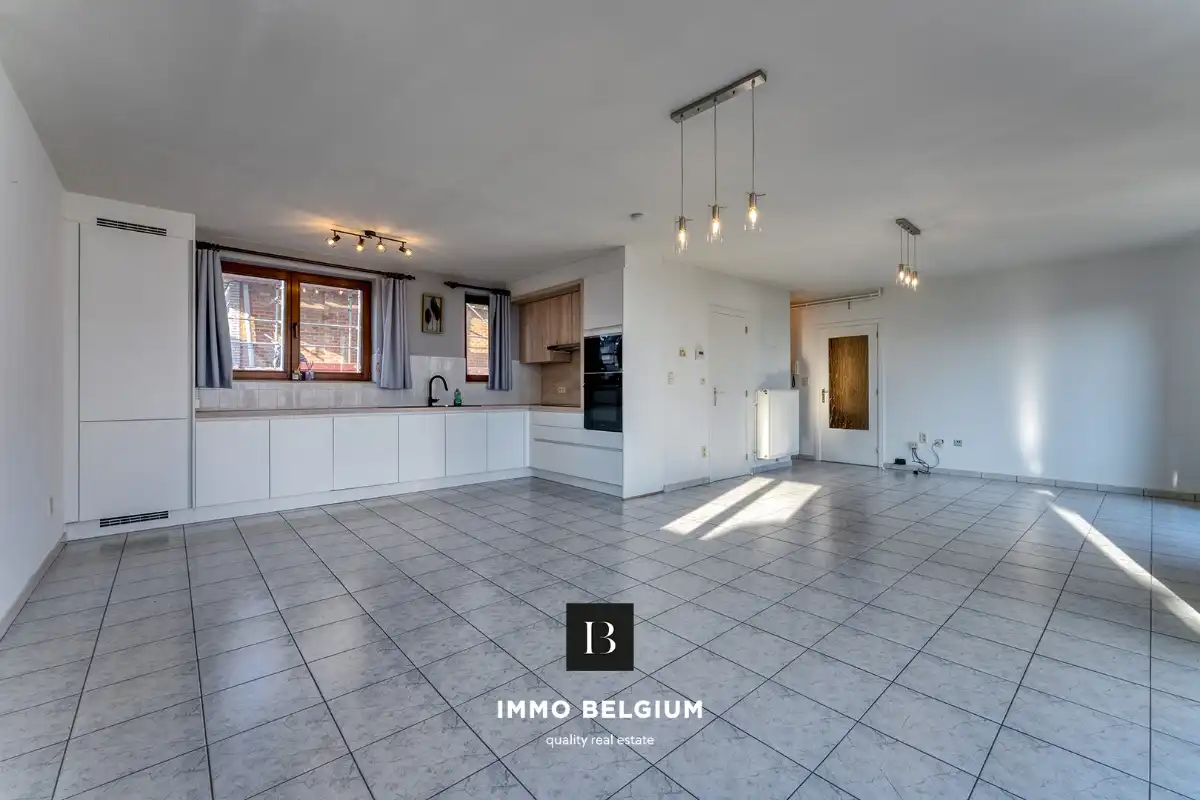 Ruim appartement met 3 kamers nabij het strand foto 5