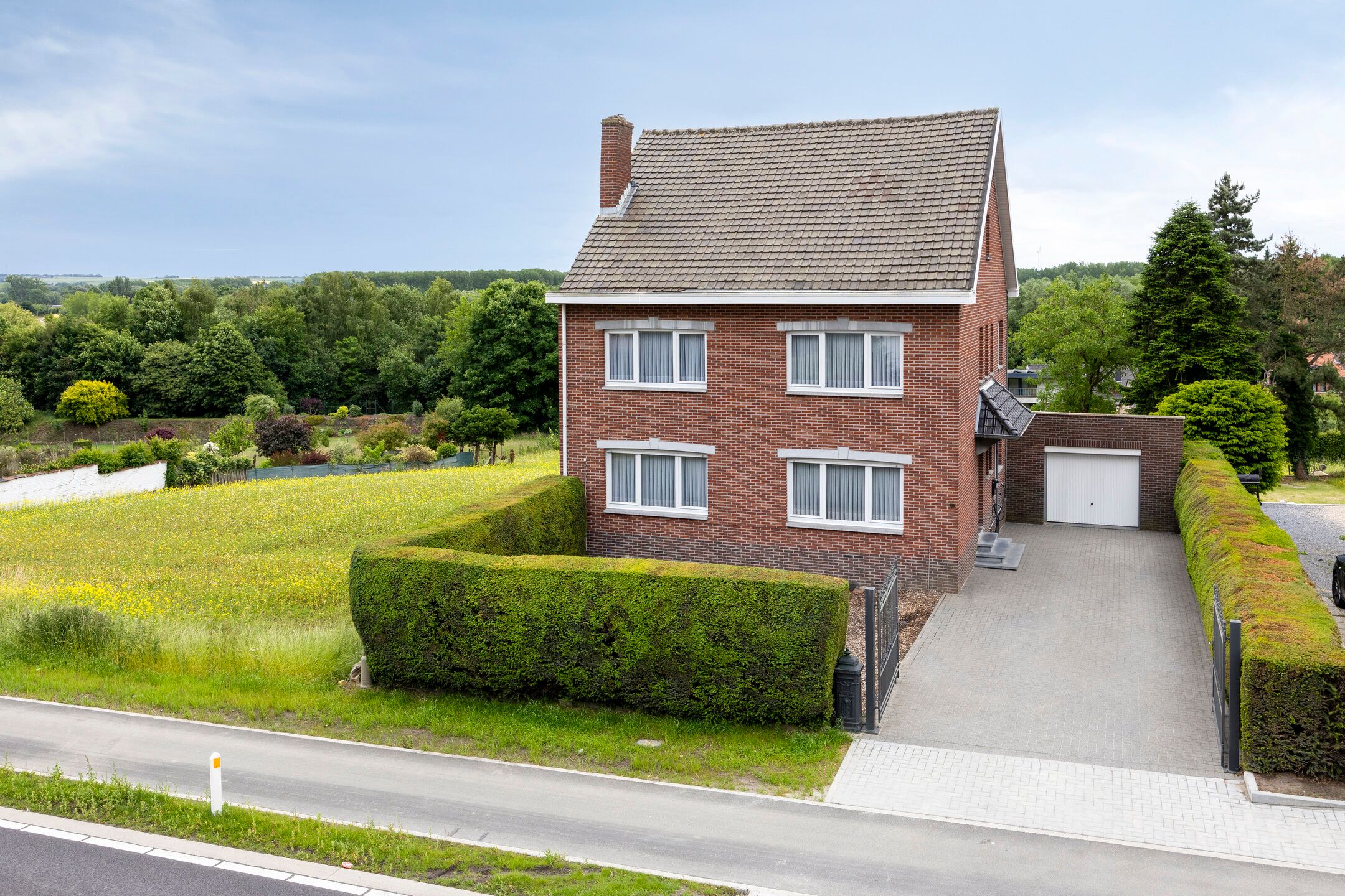 ()=>{if(producerUpdateValueVersion(node),producerAccessed(node),node.value===ERRORED)throw node.error;return node.value} Maastrichtersteenweg 249 - 3700 Tongeren