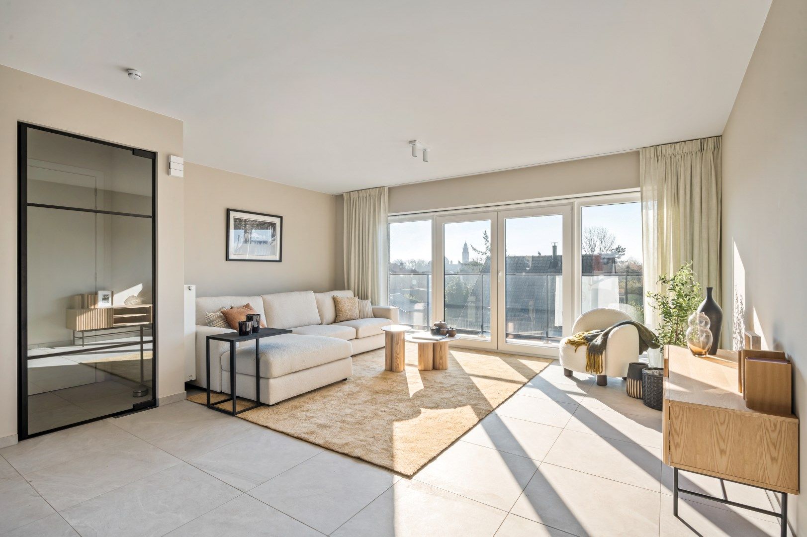 SHOWAPPARTEMENT - LUXE 2 SLAAPKAMERAPPARTEMENT MET TERRAS TE KOMEN  foto 2