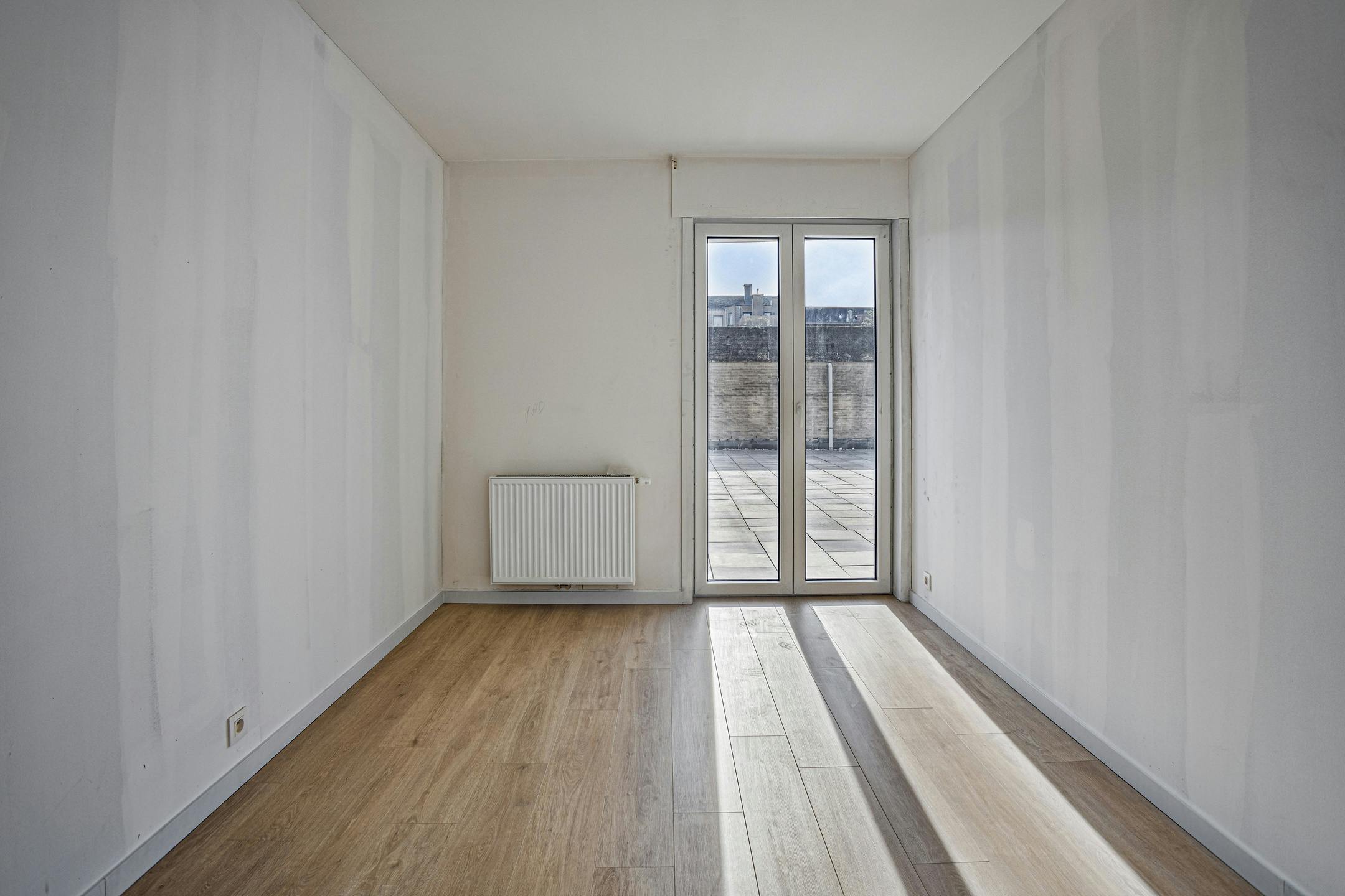 Gerenoveerd appartement met 3 slaapkamers in Boom foto 10