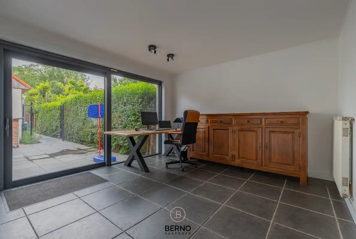 Recent gerenoveerde landelijke woning met uitzonderlijke tuin op 1.856 m² foto 8