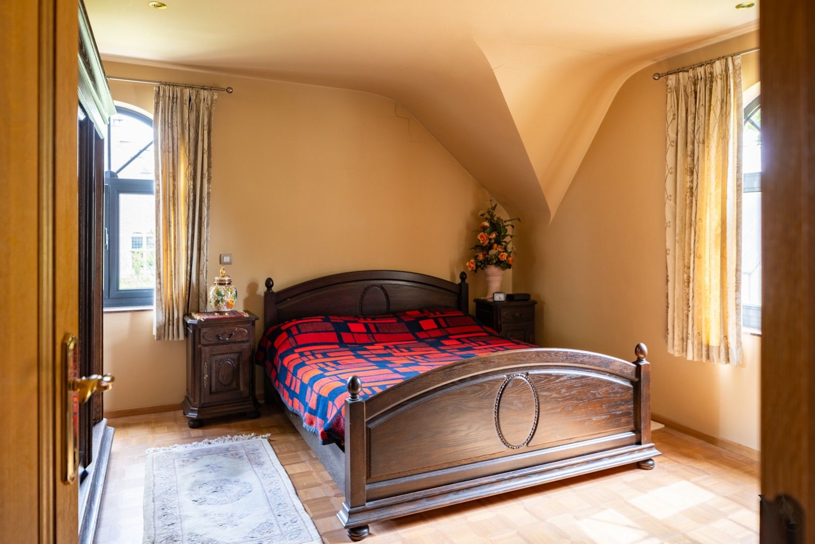 Zeer ruime klassieke villa op prachtig perceel in Hoog-Linden foto 12