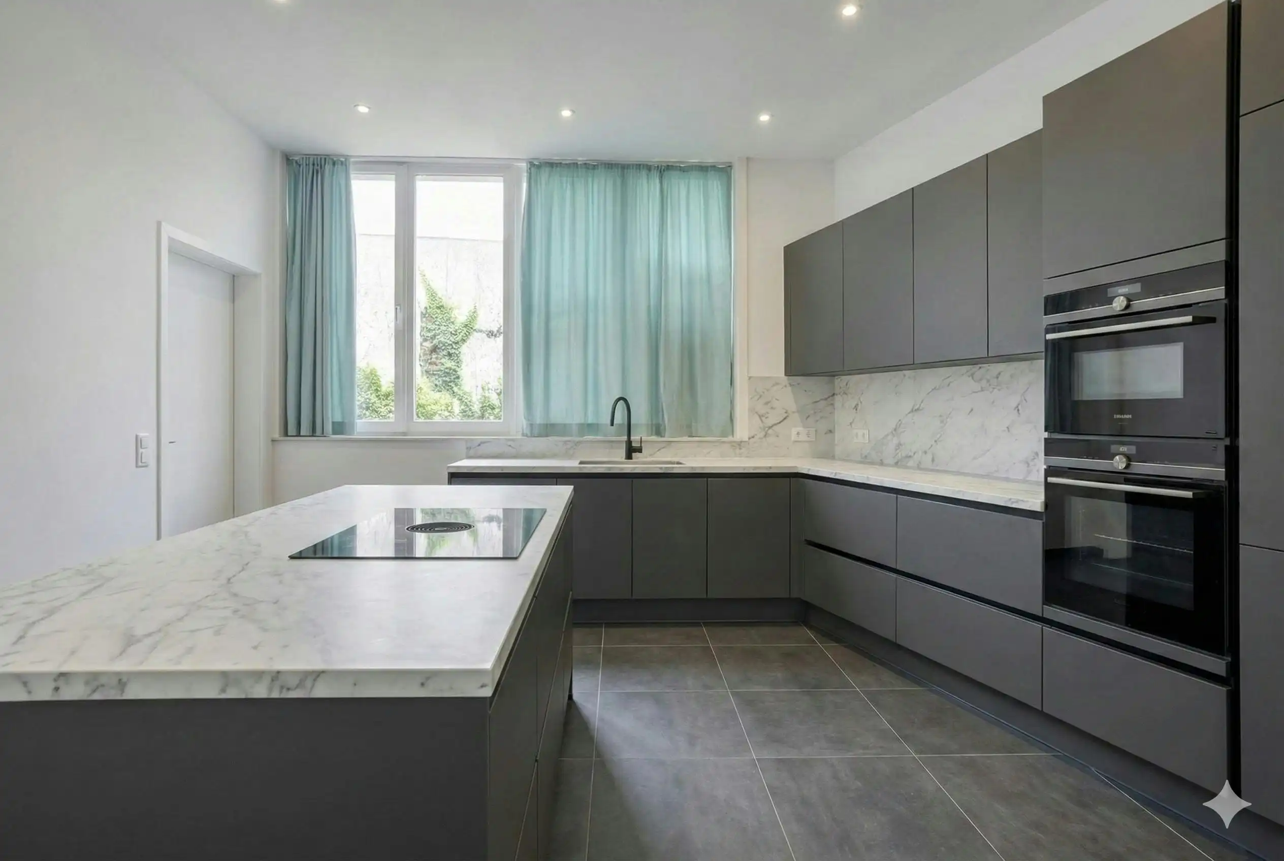 Te renoveren handelspand met woonst te koop in Roeselare foto 7