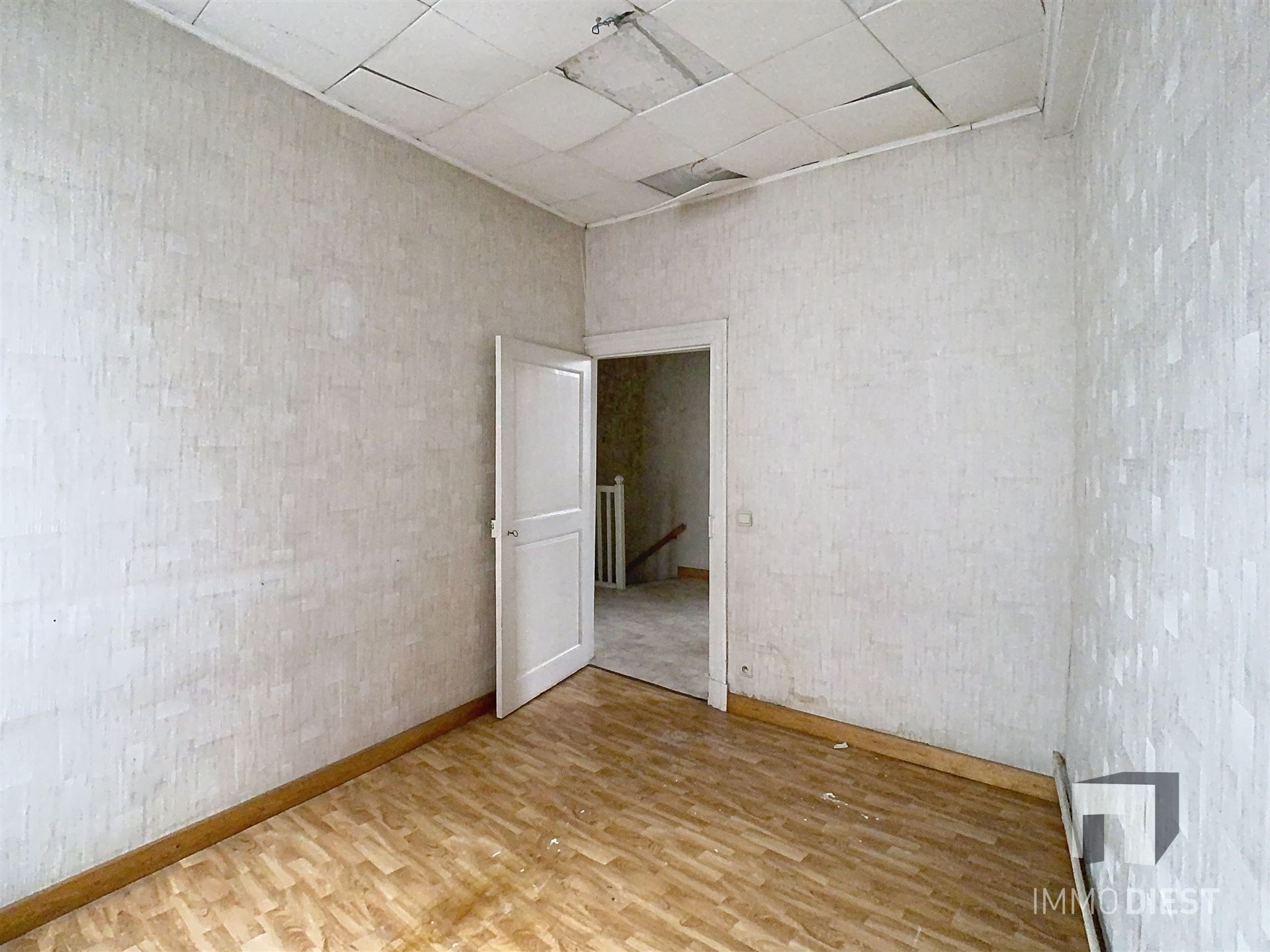 Handelspand met woonst – werken én wonen onder één dak voor slechts € 295.000 foto 28