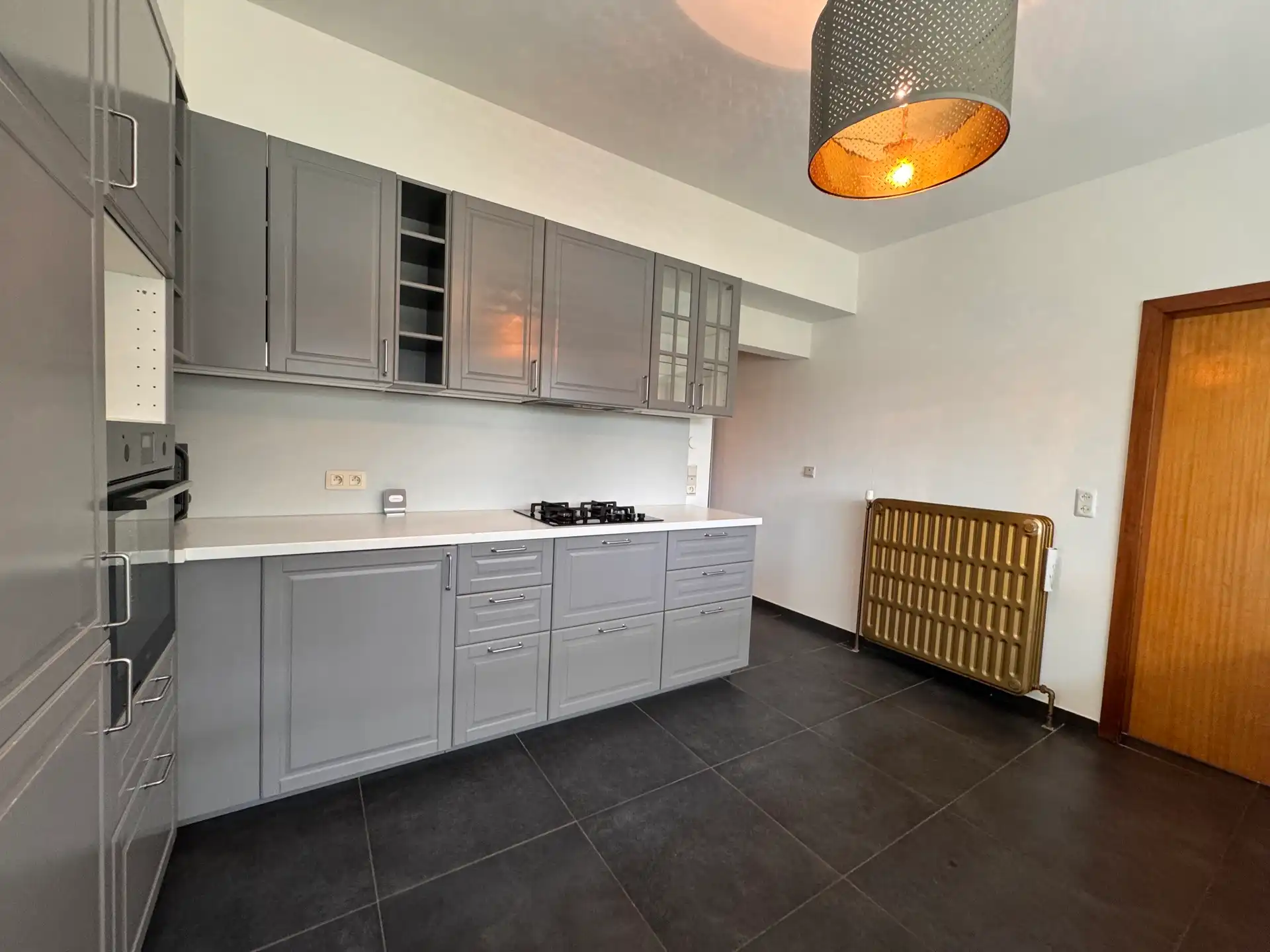 Rustig gelegen woning met 3 slaapkamers en grote tuin foto 7