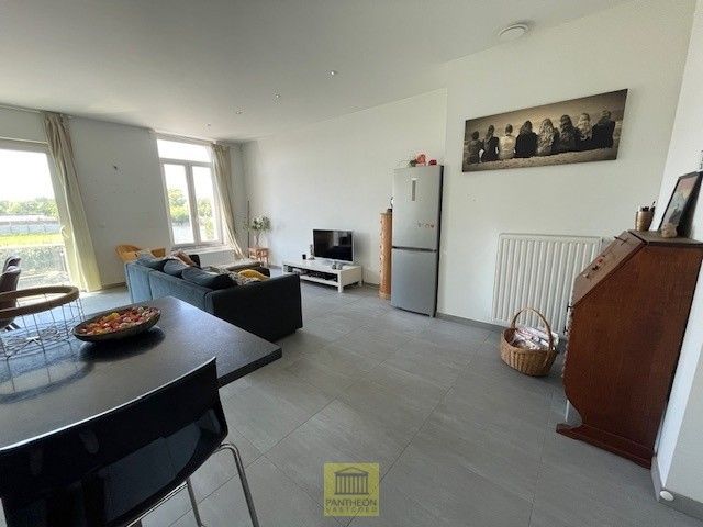 Energiezuinig appartement met ruim terras en 2 autostaanplaatsen! foto 4