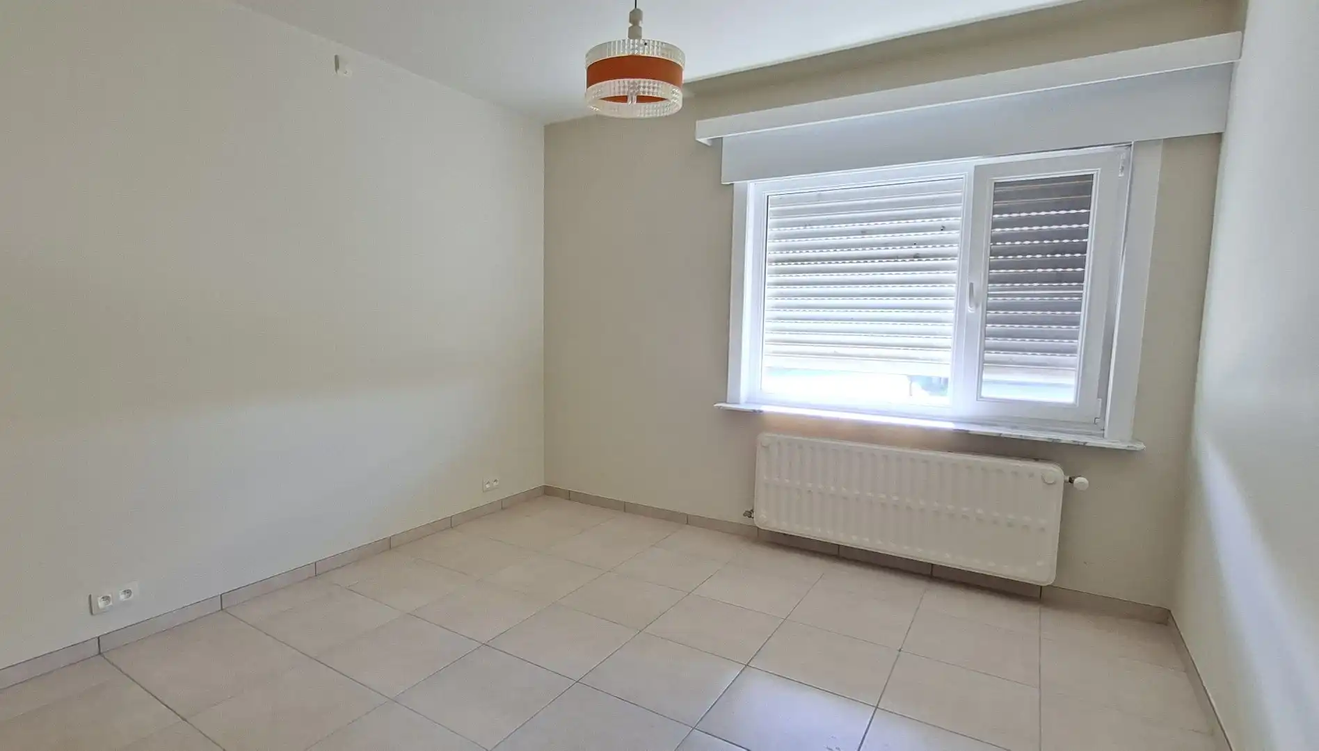 Ruime, landelijk gelegen woning met 3 slaapkamers en tal van mogelijkheden! foto 6