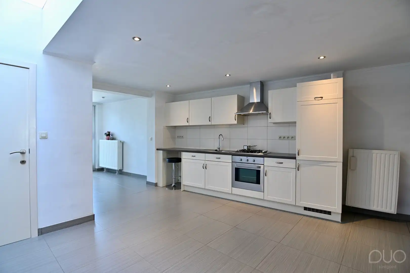 Instapklare rijwoning met west geörienteerde buitenruimte foto 5
