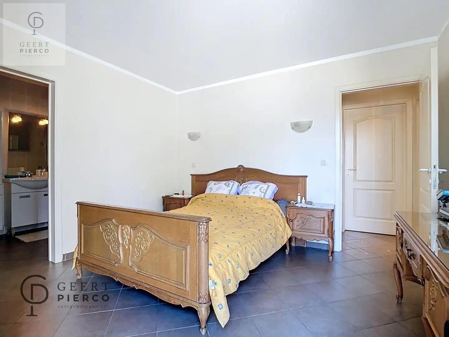 Gezellige studio foto 10